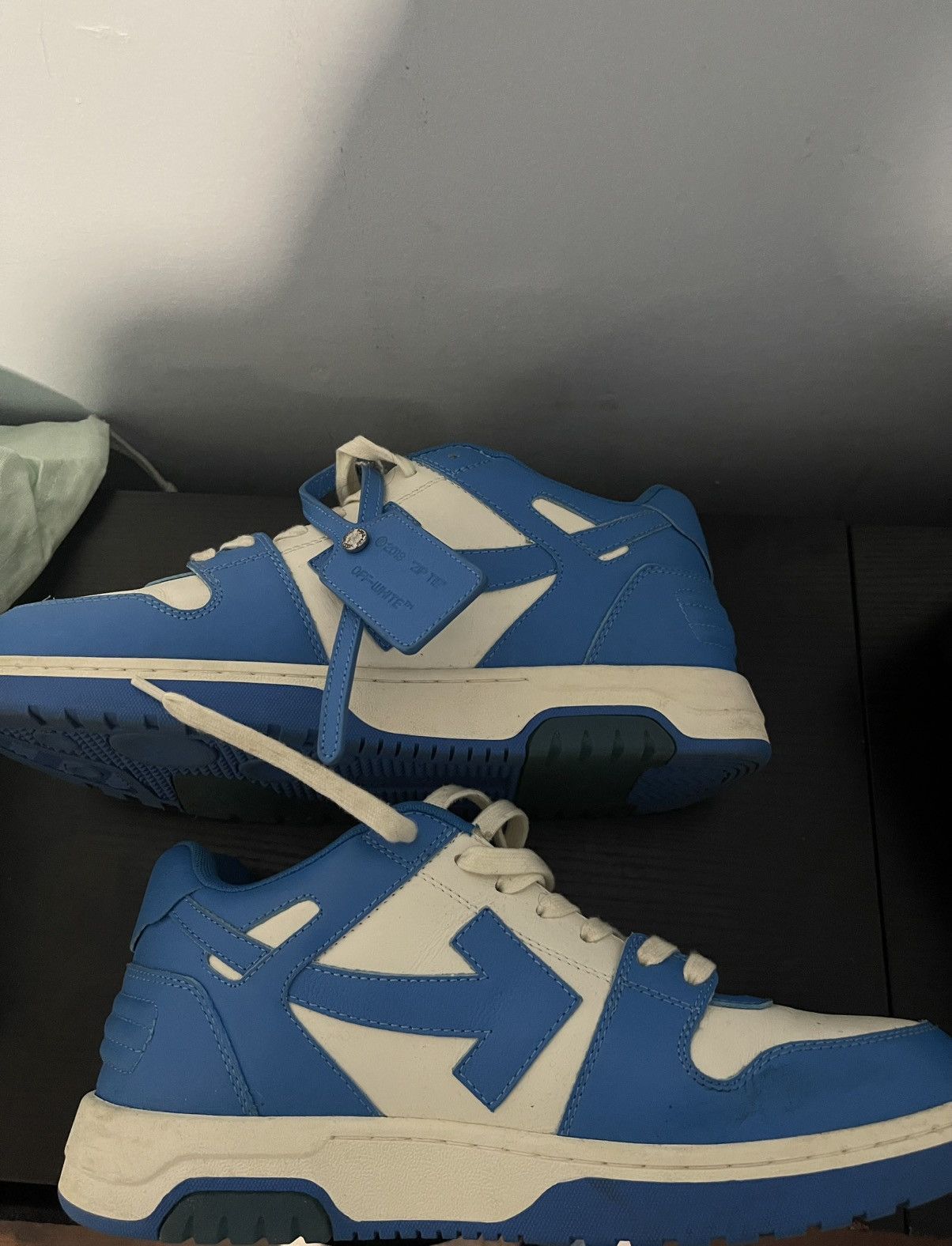 Off-White Off-White Out of Office Sneakers Size US 10 / EU 43 - 4 Thumbnail