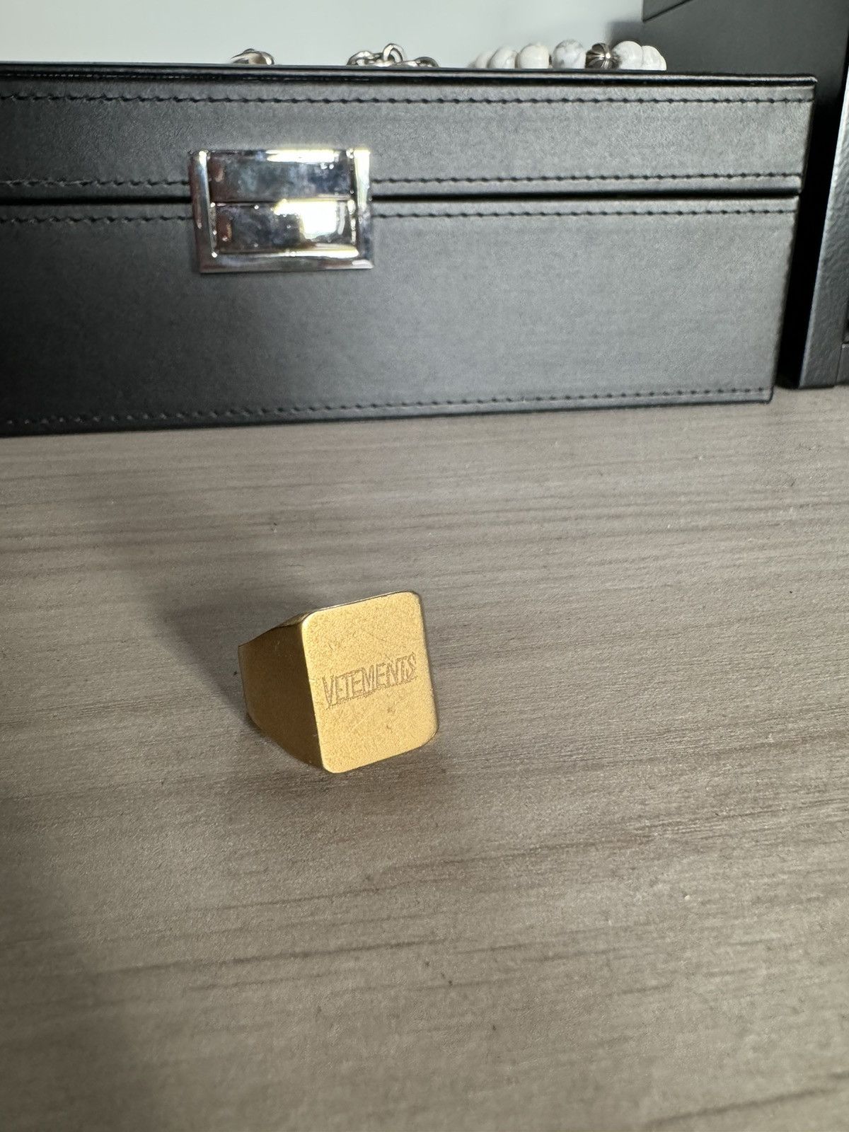 Vetements Vetements Logo Signet ring Size ONE SIZE - 1 Thumbnail