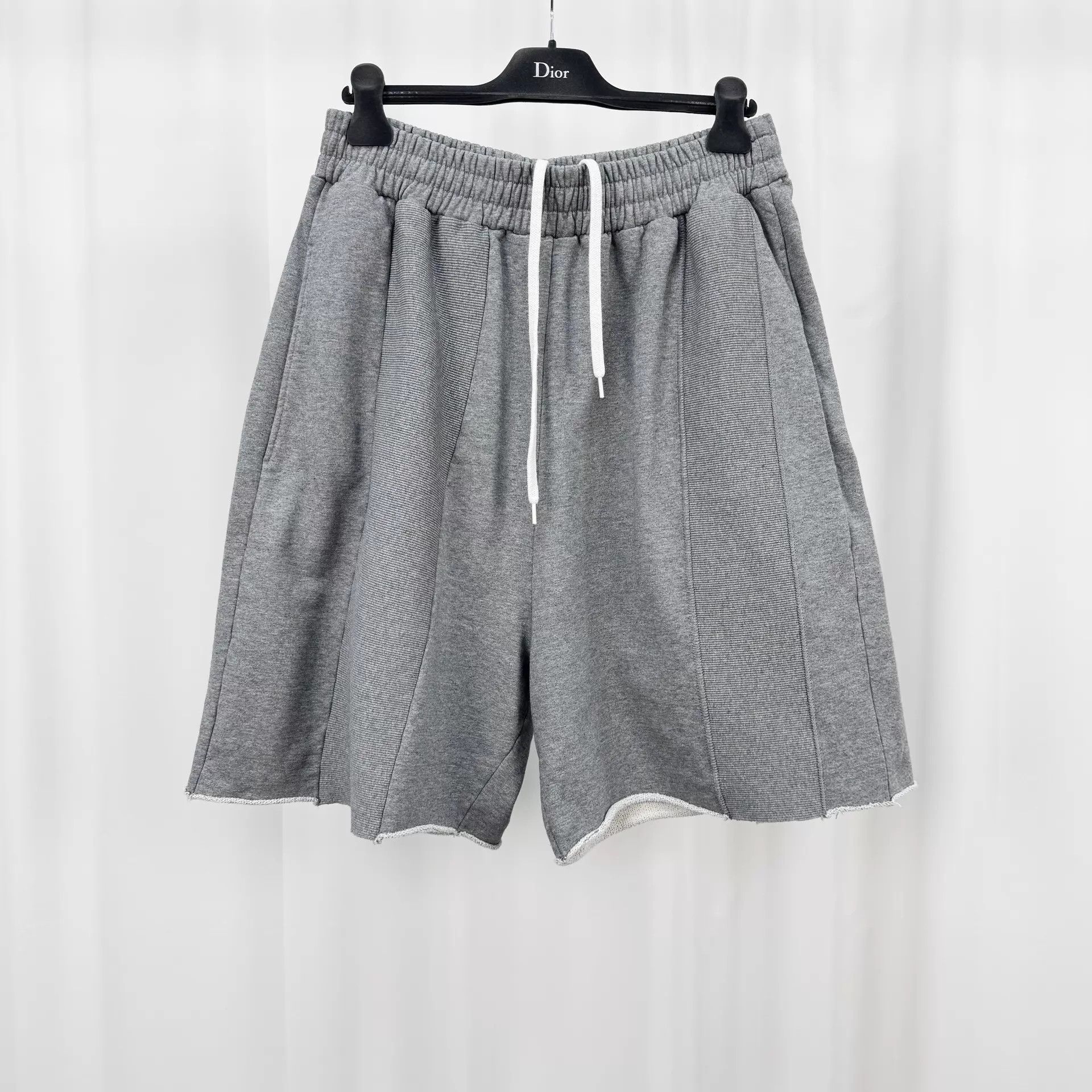 Maison Margiela MM Color Blocked Raw Hem Shorts M 99 New Size US 32 / EU 48 - 1 Thumbnail