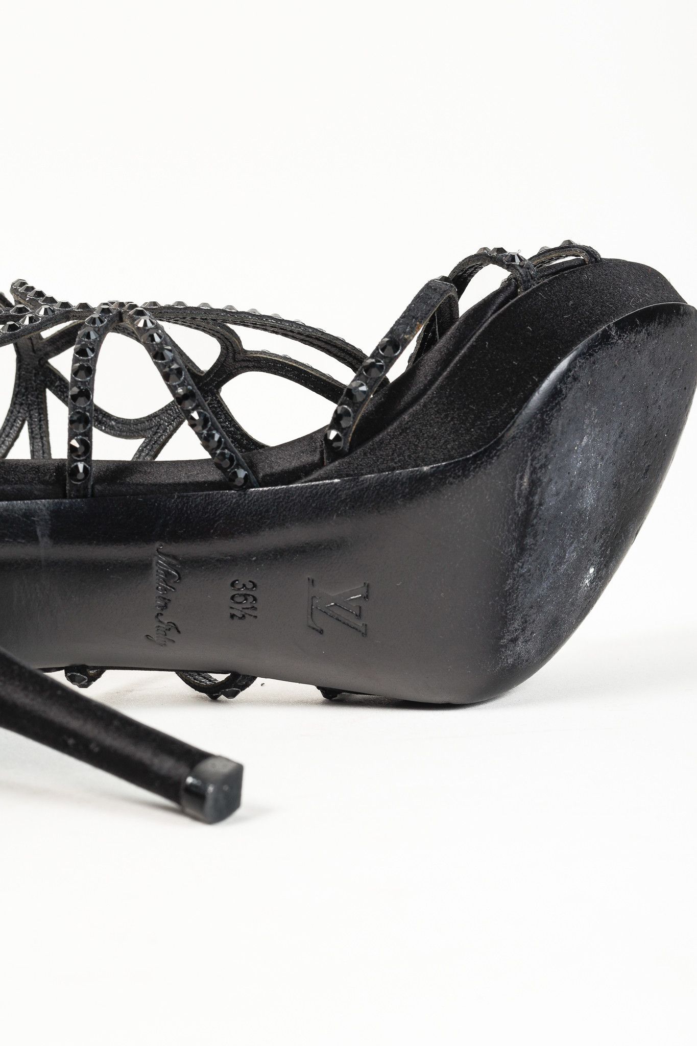 Louis Vuitton Louis Vuitton Tisha Crystal Studded Satin Platform Sandal Size US 6 / IT 36 - 5 Thumbnail