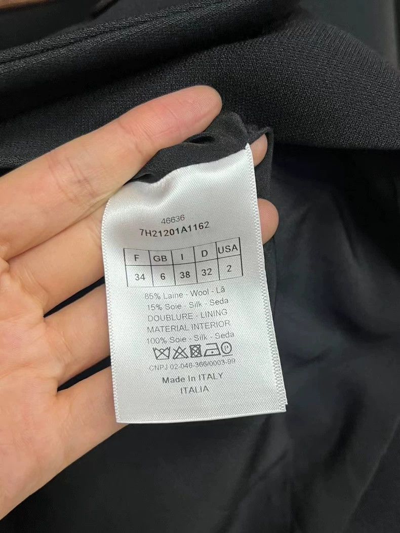 Dior Dior double-breasted cropped blazer Size US XS / EU 42 / 0 - 4 Thumbnail