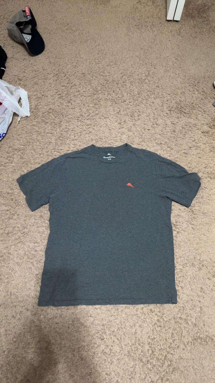 Tommy Bahama Tommy Bahama grey graphic t-shirt vintage Size medium Size US M / EU 48-50 / 2 - 2 Thumbnail