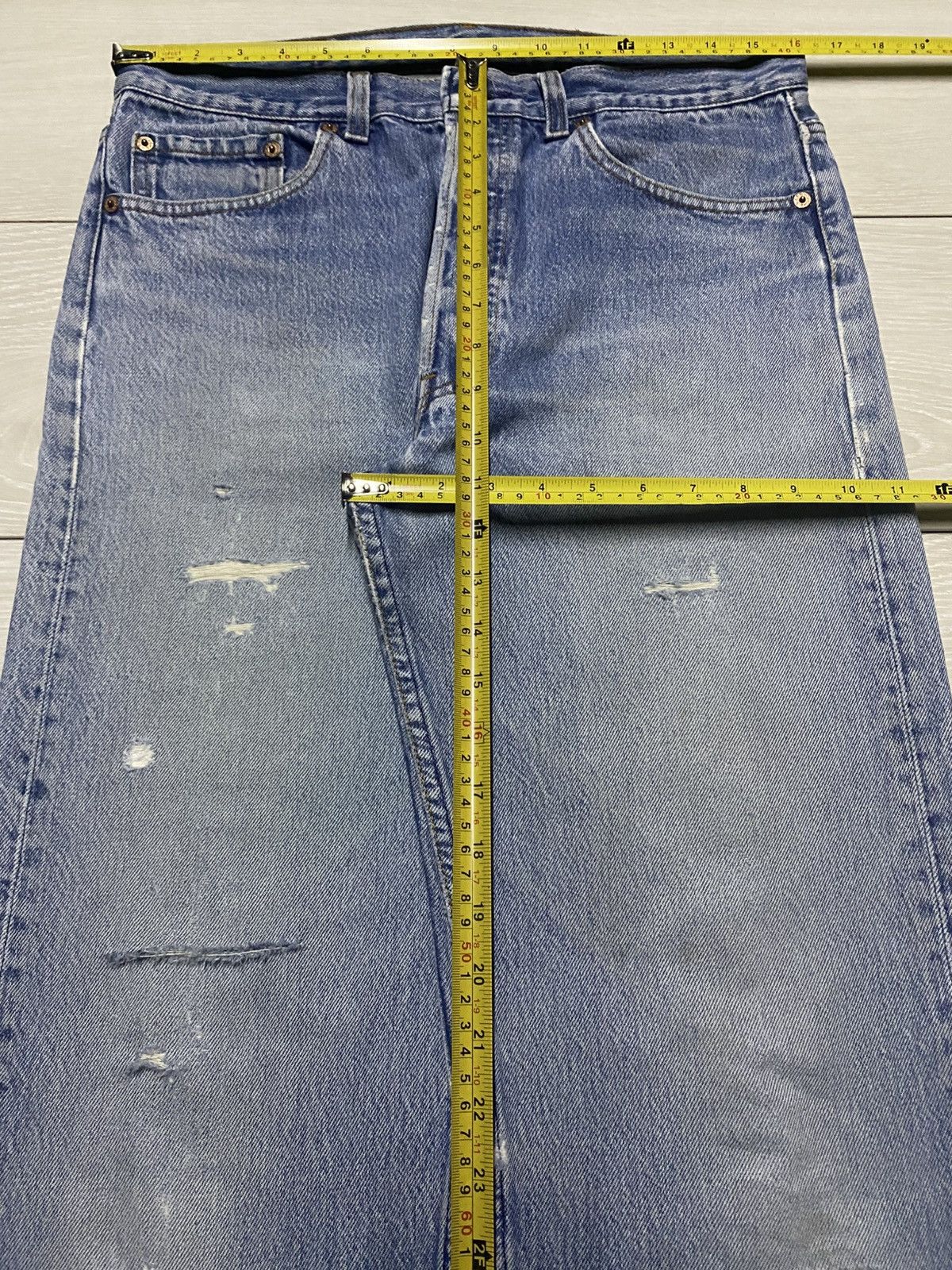 Levi's Vintage Levis 501 90s Distressed ButtonFly Jeans Size US 32 / EU 48 - 16 Thumbnail