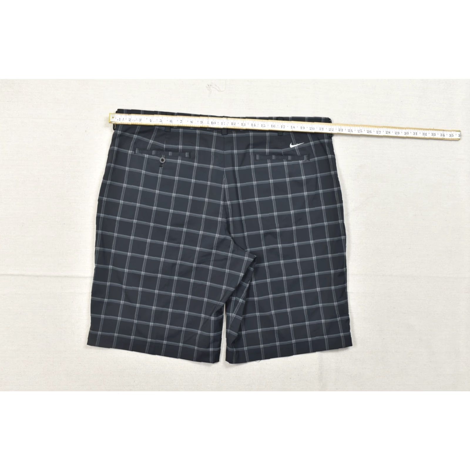 Nike Nike Bermuda Golf Chino Shorts Men Black Plaid Size 42 Polyester Size US 42 / EU 58 - 3 Thumbnail