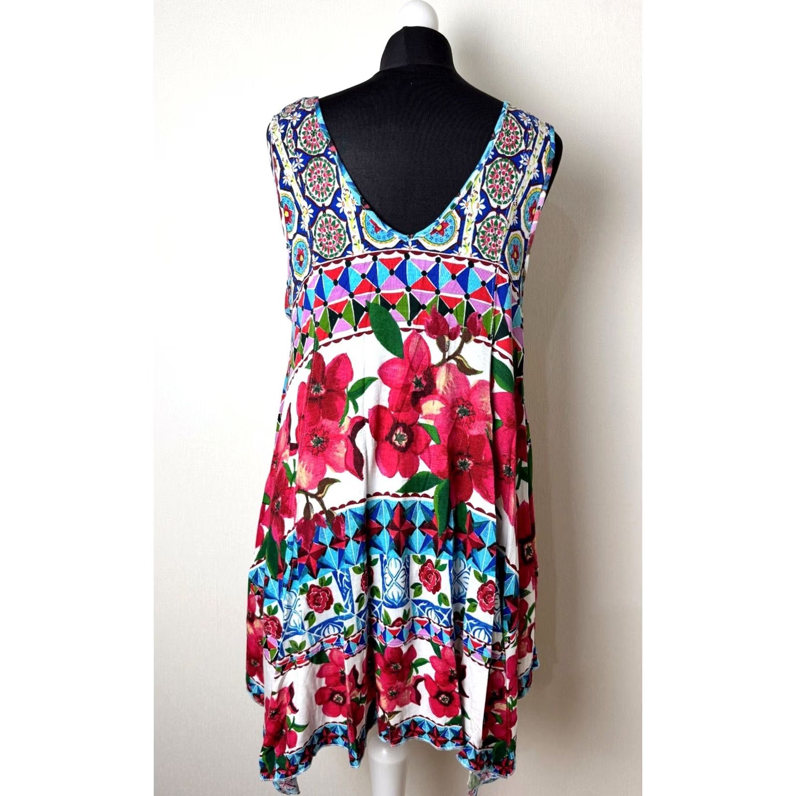 Desigual Desigual Womens Shirt Tunic XL Multicoloured Tunic Dress Length 84 cm Armpit to Armpit 50 cm Womens XL Desigual Shirt Tunic Multicoloured Size XL / US 12-14 / IT 48-50 - 4 Thumbnail