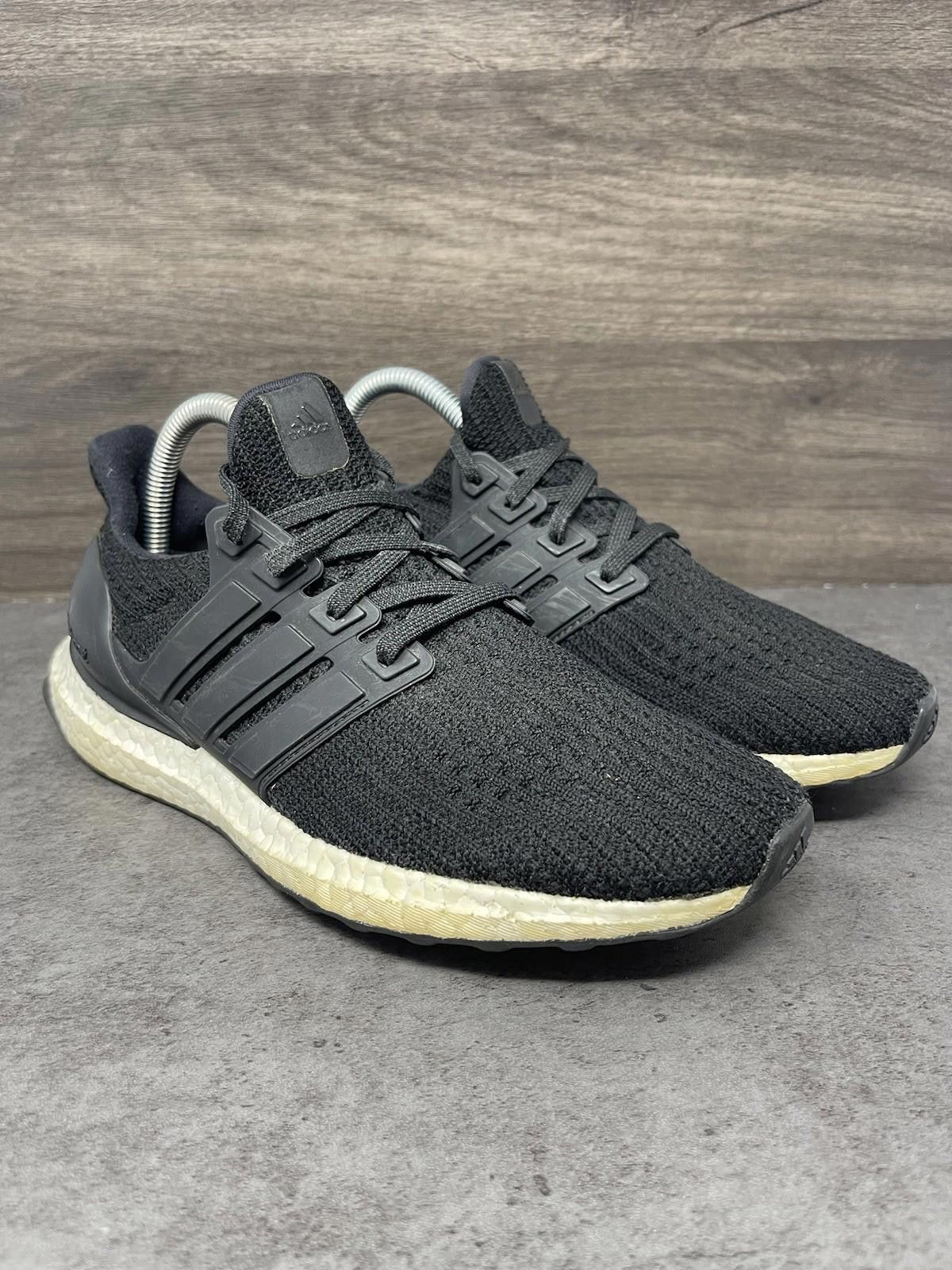 Adidas Adidas Ultraboost 4.0 Running Shoes Womens Size 7.5 Core Size US 7.5 / IT 37.5 - 4 Thumbnail