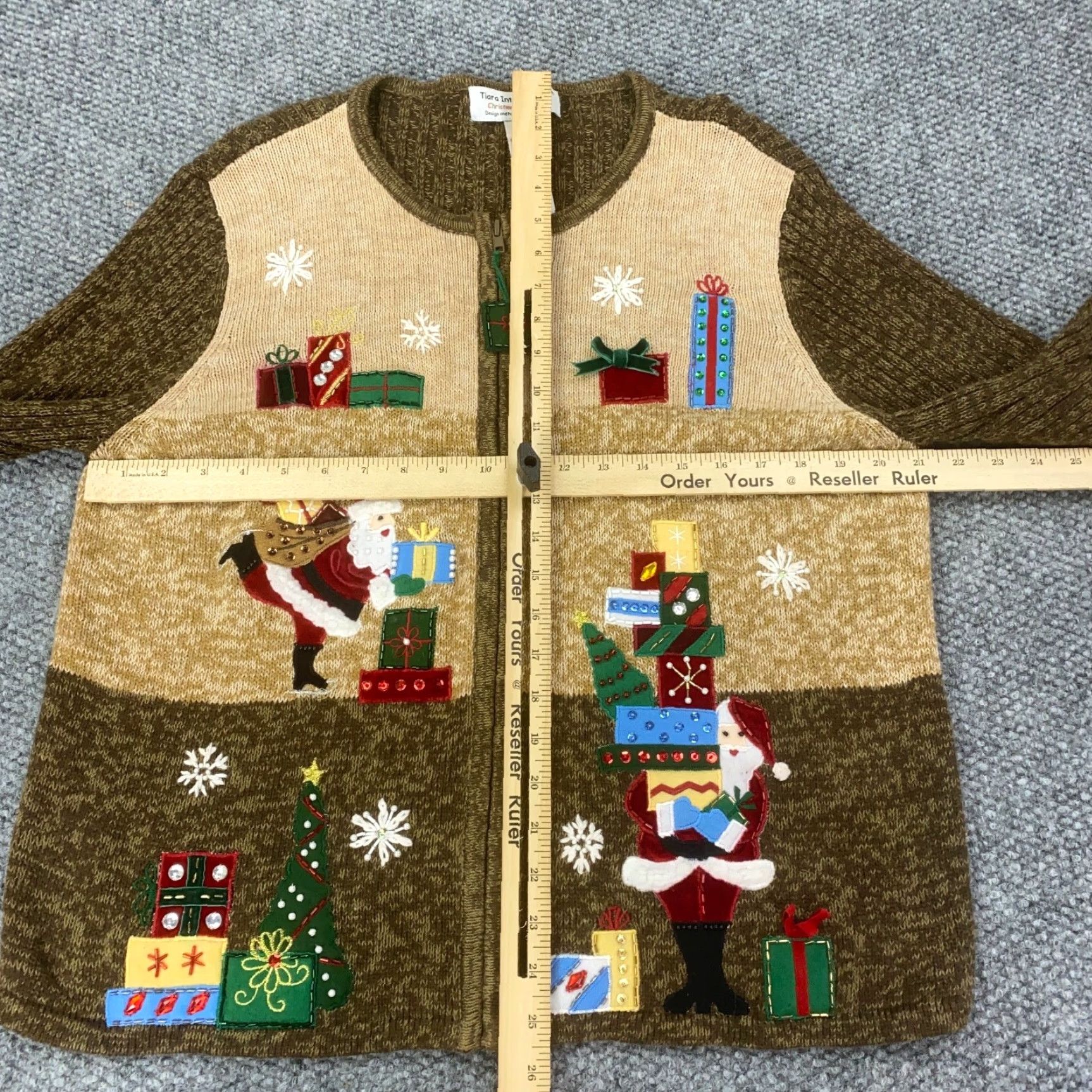 Vintage VINTAGE Tiara International Womens Sweater Cardigan XL Brown Christmas Holiday Santa Claus 3D Button Full Zip Knit Reg/Regular Women's Size XL / US 12-14 / IT 48-50 - 7 Thumbnail
