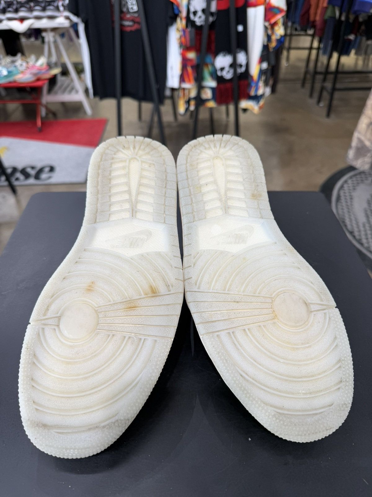Jordan Brand Jordan 1 Low Year of the Dragon Size 8.5 (2024) Size US 8.5 / EU 41-42 - 9 Thumbnail