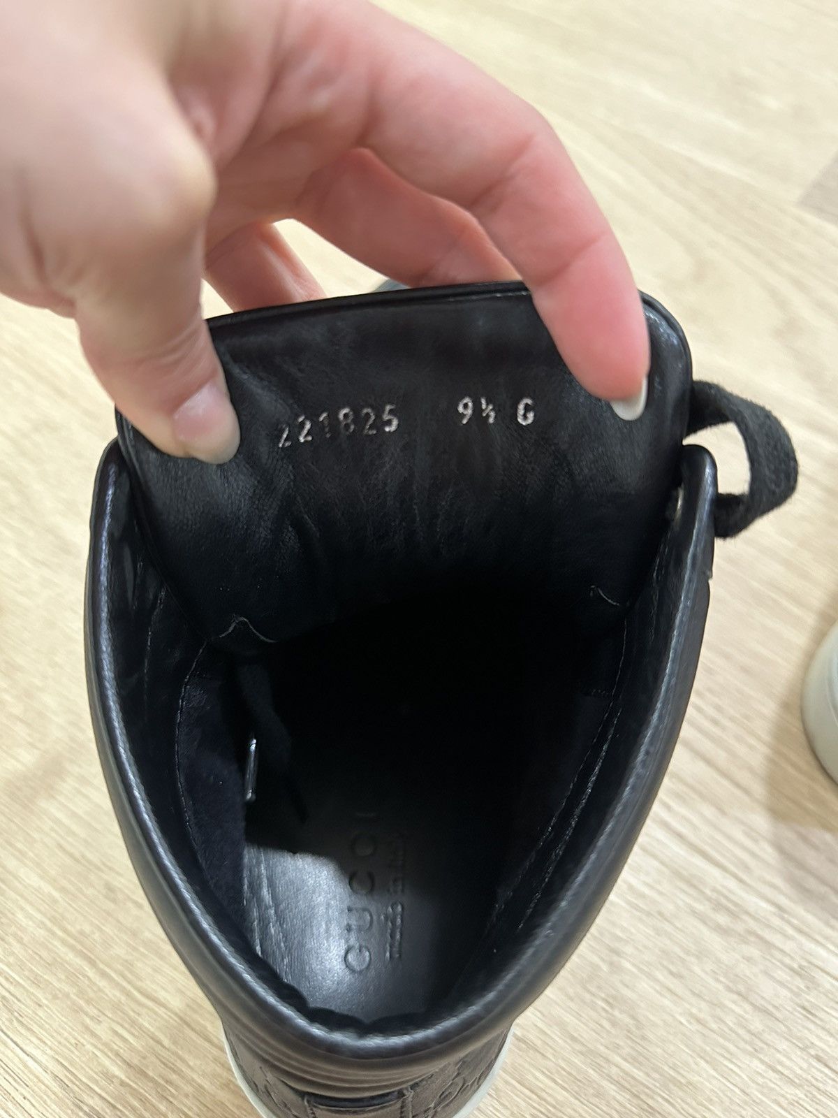 Gucci Gucci Web Accent Leather Sneakers Size US 9.5 / EU 42-43 - 10 Thumbnail