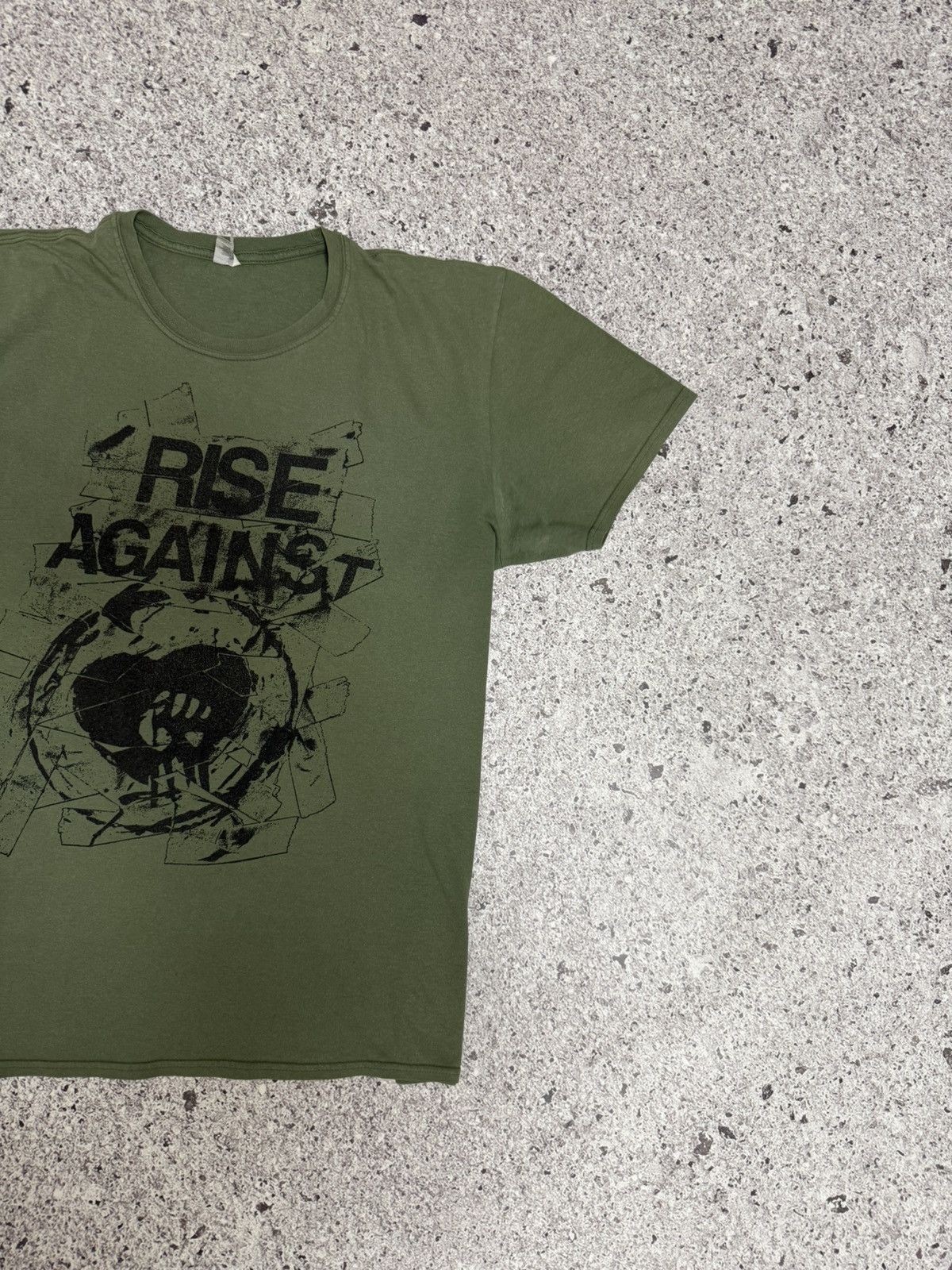 Band Tees × Vintage Vintage 2000’s Rise Against Rock Band Retro T-Shirt Size US XL / EU 56 / 4 - 4 Thumbnail