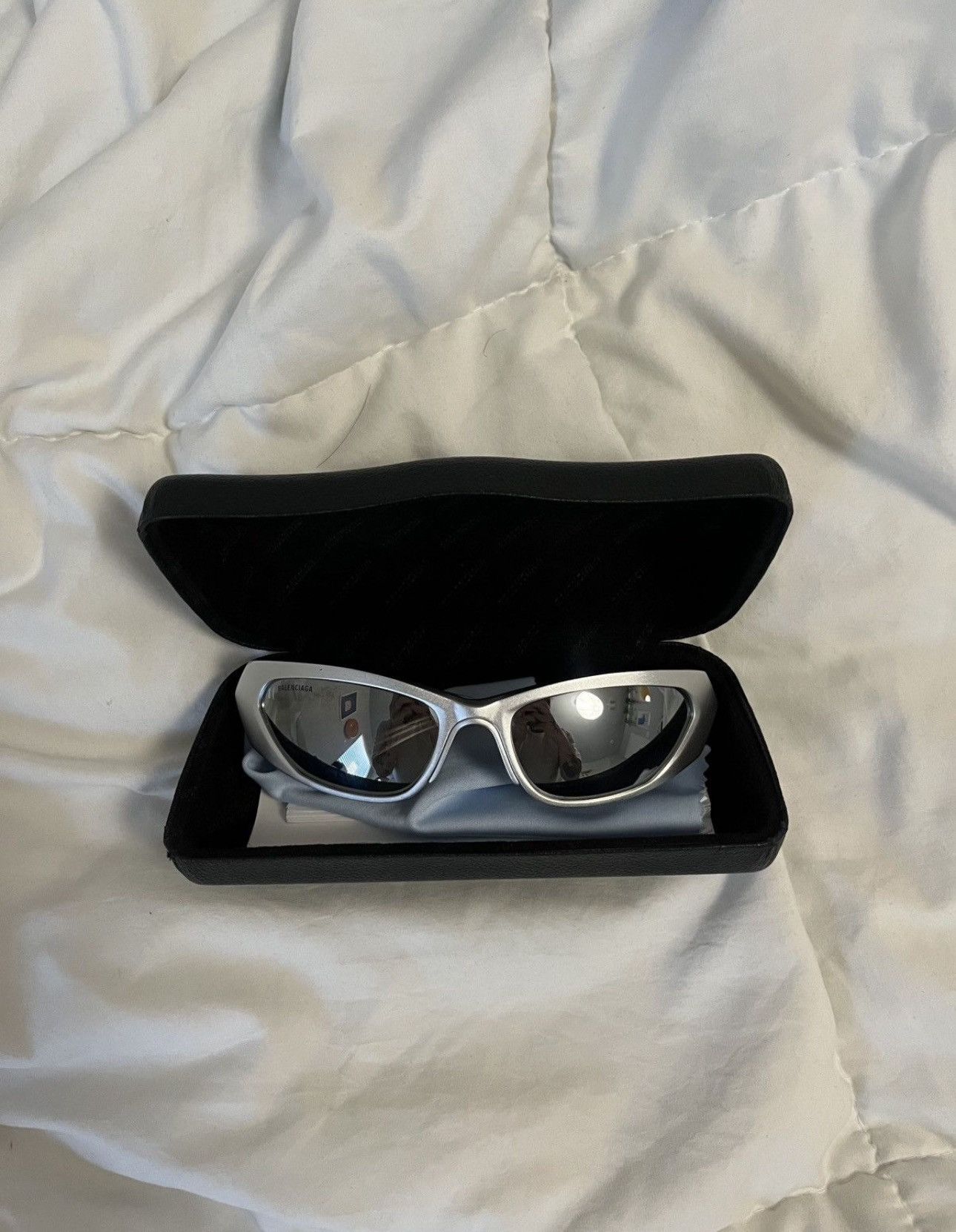 Balenciaga Balenciaga Fennec Oval Sunglasses | Grailed
