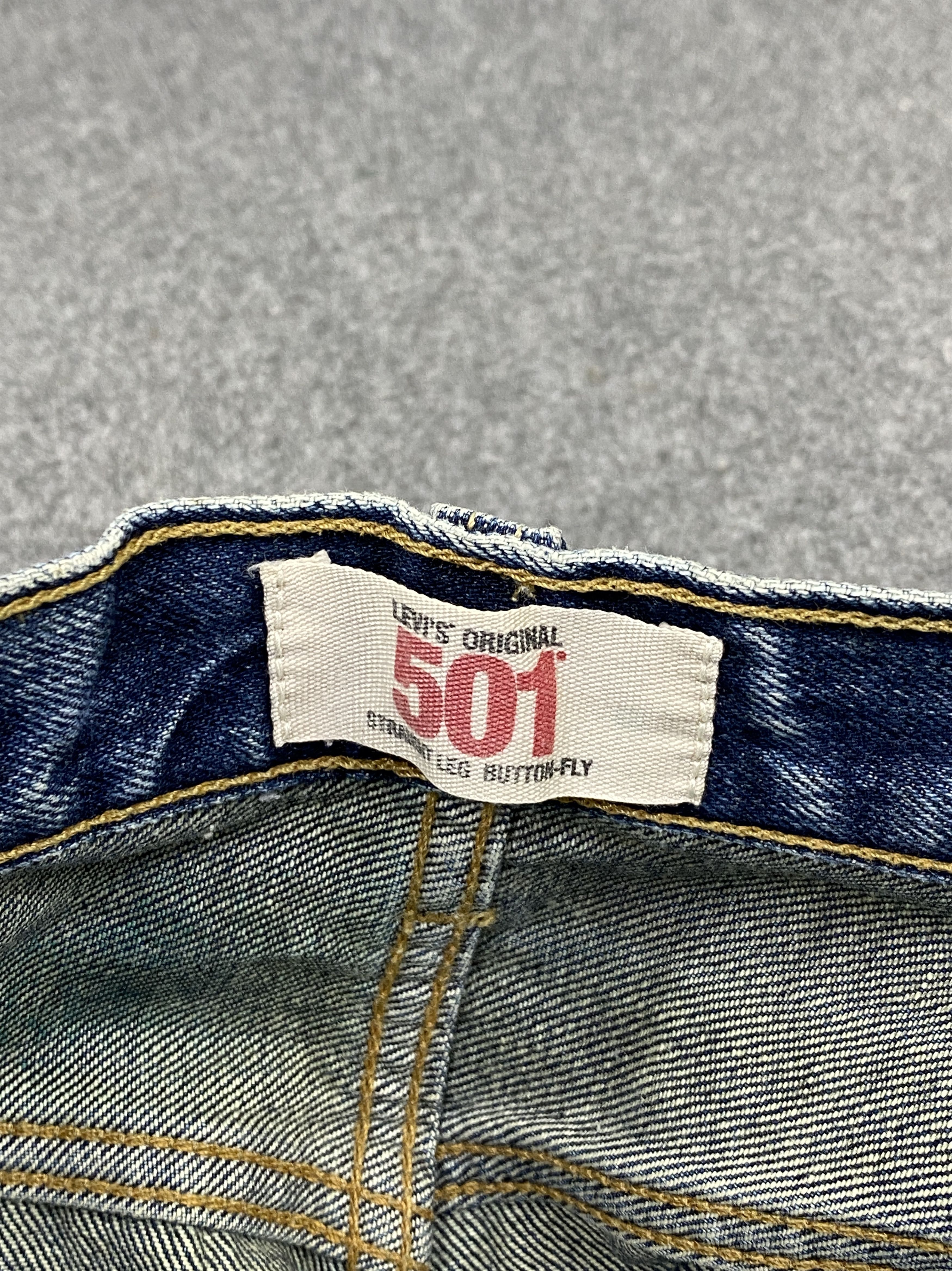 Levi's Distressed Vintage Levis 501 Blue Jeans DP2718 Size US 30 / EU 46 - 6 Thumbnail