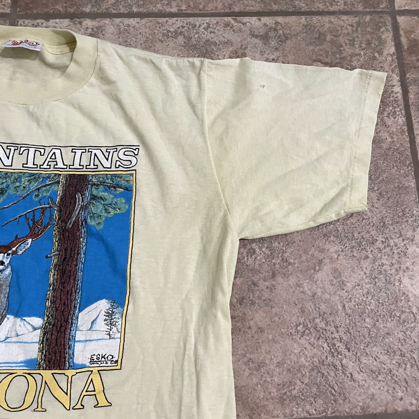 Vintage VINTAGE Sunbelt T-Shirt Mens Size L White Yellow USA Stitch Single Stitch Sunbelt USA 90s (if applicable) Size US L / EU 52-54 / 3 - 2 Thumbnail