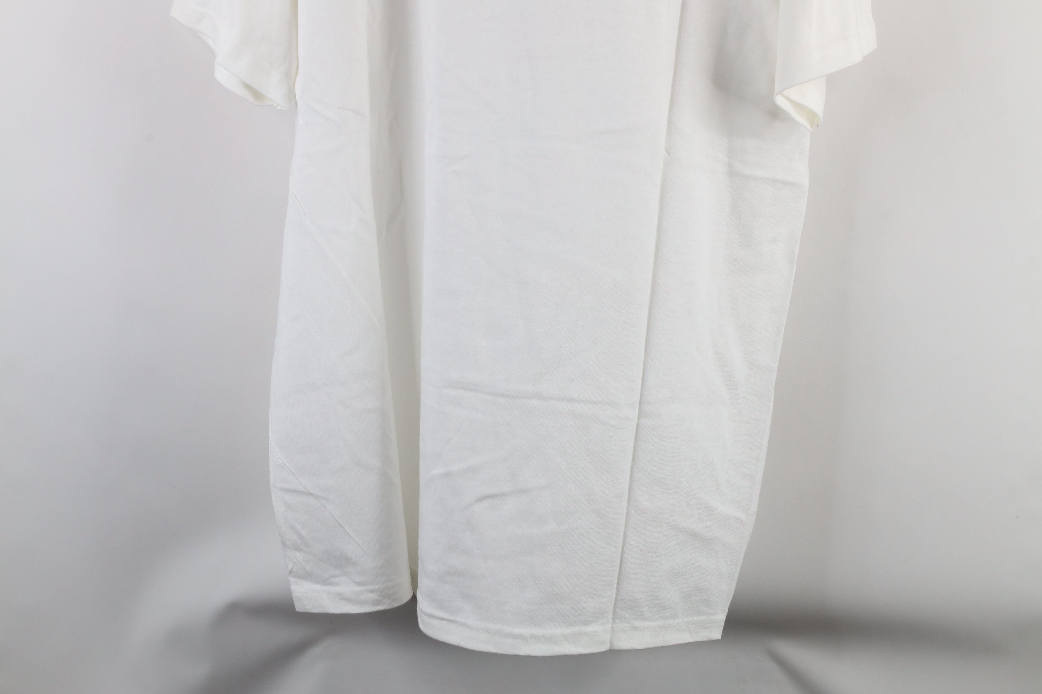 Vintage Vintage 90s Streetwear Vibes Hawaii Surfing T-Shirt White Size US L / EU 52-54 / 3 - 10 Thumbnail