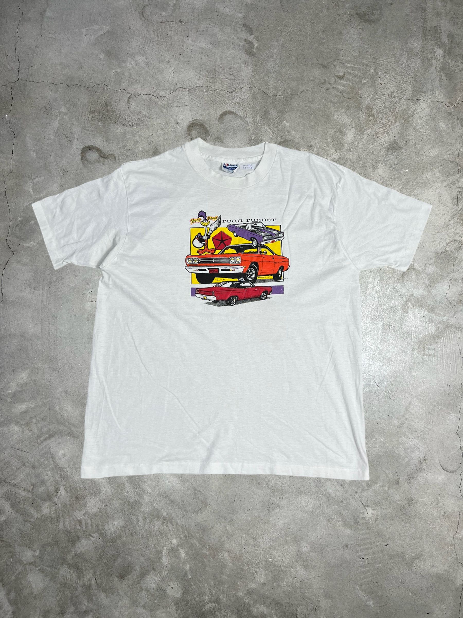 Cartoon Network Vintage 80s Chrysler Roadrunner Promo Art Tee (XL) GTMD893 Size US XL / EU 56 / 4 - 1 Thumbnail