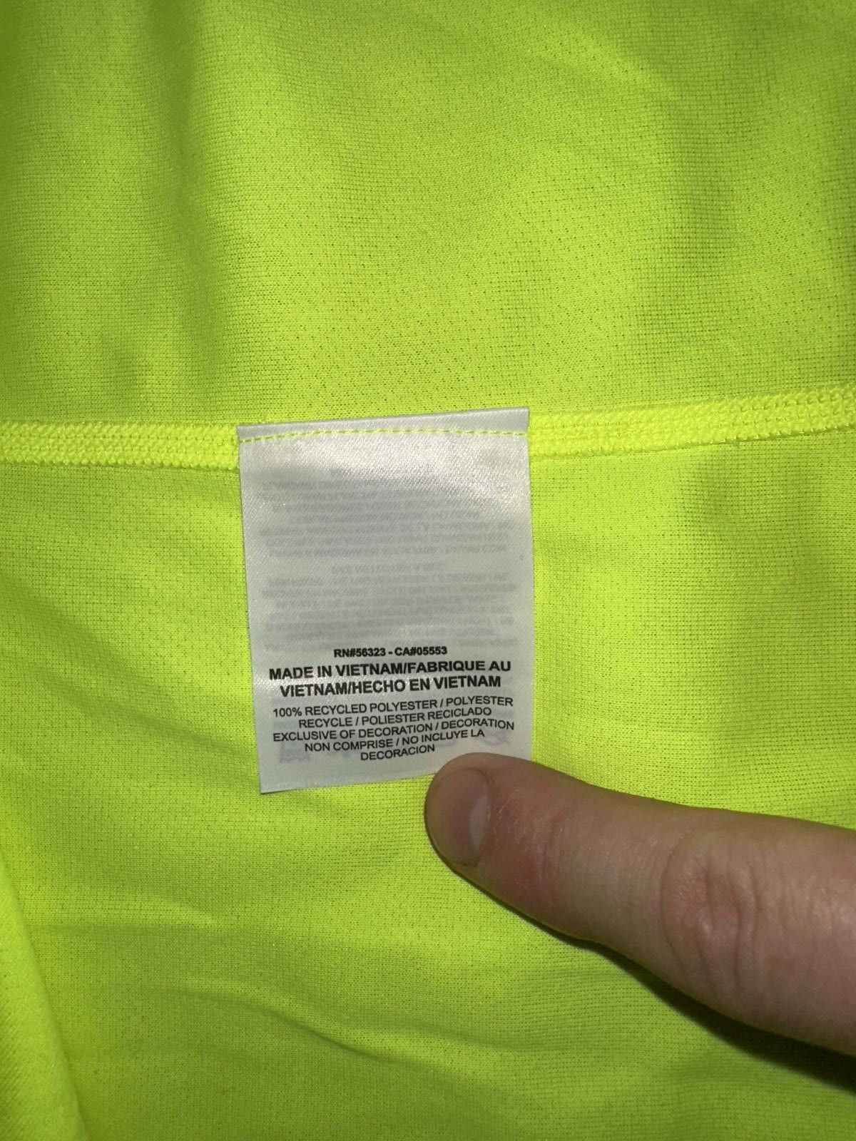 Nike Nike Men’s Miler UV 40 Running Training Dri-Fit Volt T-Shirt Size US S / EU 44-46 / 1 - 6 Thumbnail