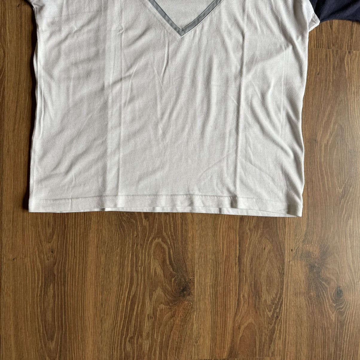 Adidas × Vintage Vintage Adidas Retro T Shirt 90s Y2K Size US M / EU 48-50 / 2 - 3 Thumbnail