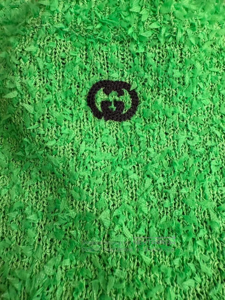 Gucci Gucci Green plush short sleeves Size S / US 4 / IT 40 - 3 Thumbnail