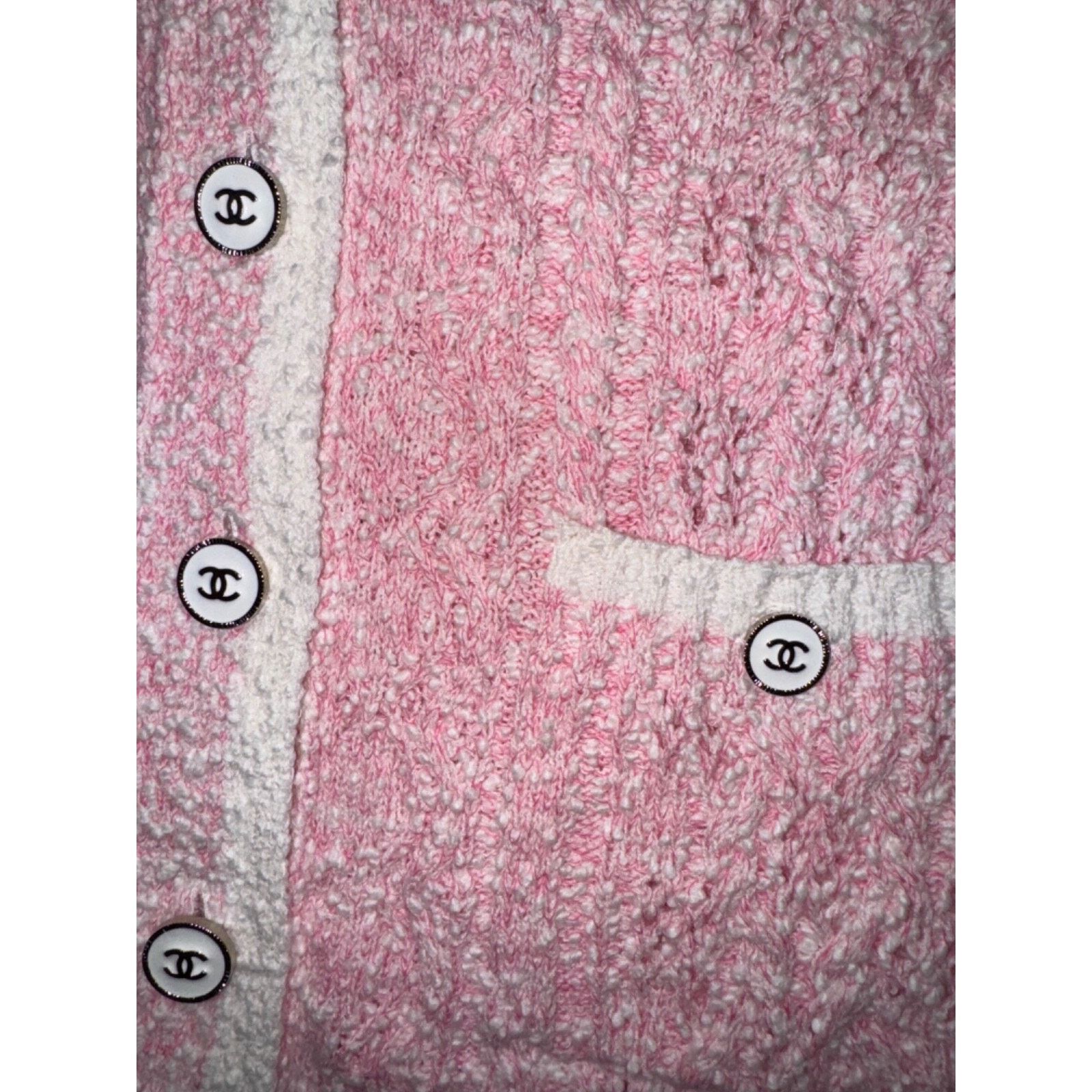Chanel Chanel 24P Pink White Knit Boucle CC Logo Button Long Size XS / US 0-2 / IT 36-38 - 11 Thumbnail