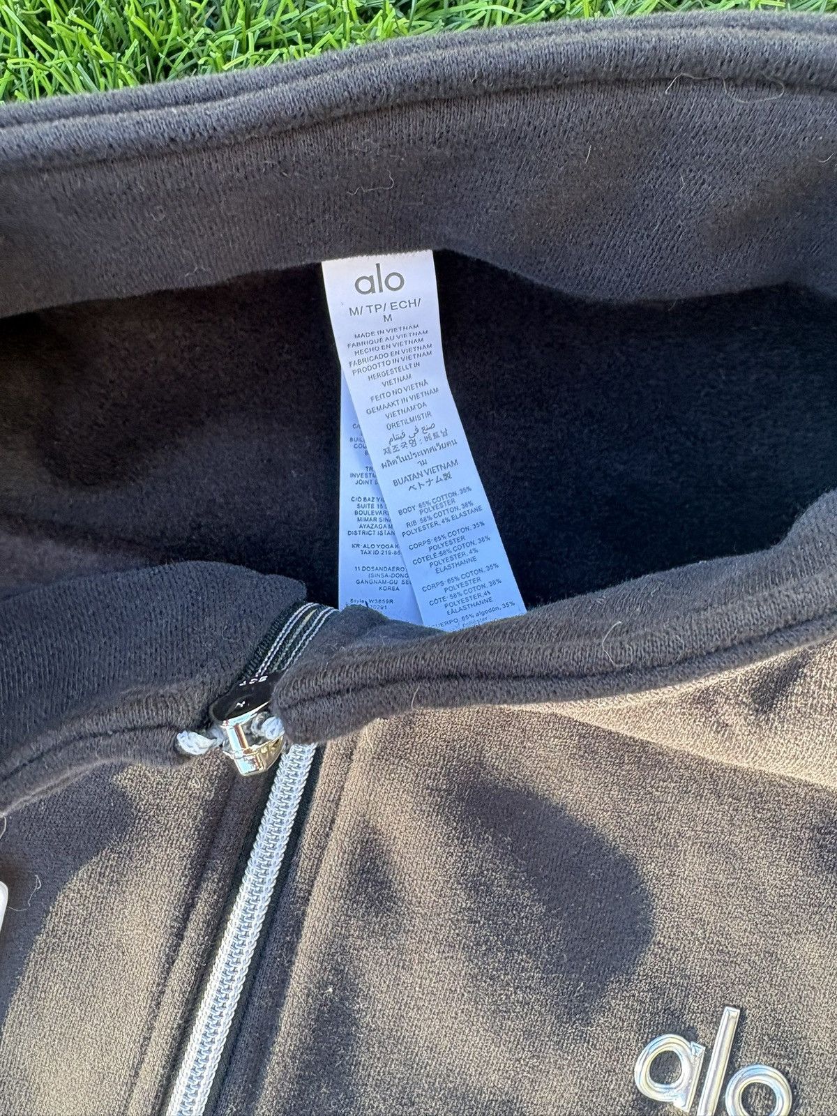 Alo Alo Yoga Black Quarter Zip – New With Tags Size US S / EU 44-46 / 1 - 4 Thumbnail