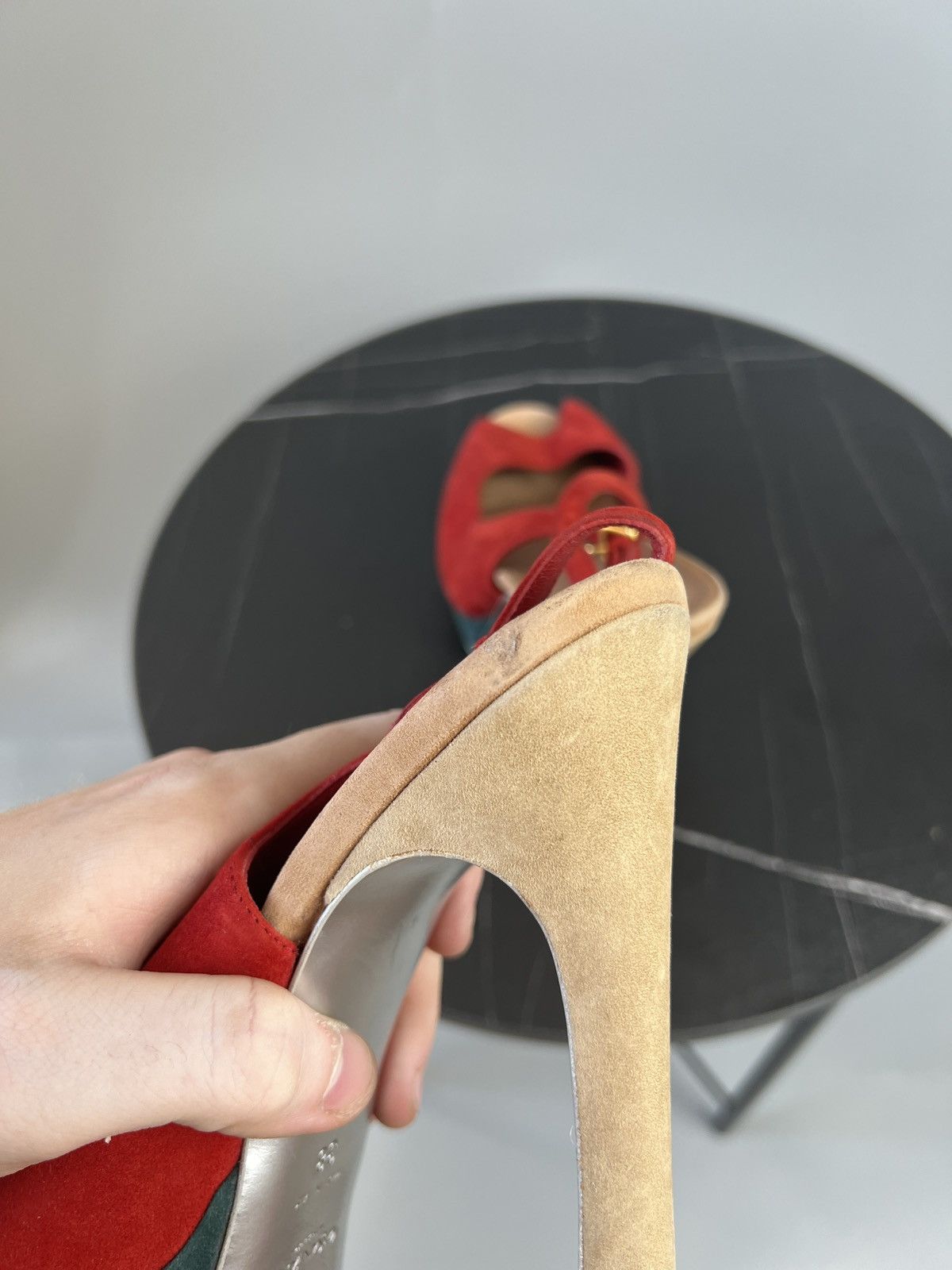 Yves Saint Laurent Yves Saint Laurent Rive Gauche Suede Platform Pumps (Y0498) Size US 8 / IT 38 - 11 Thumbnail