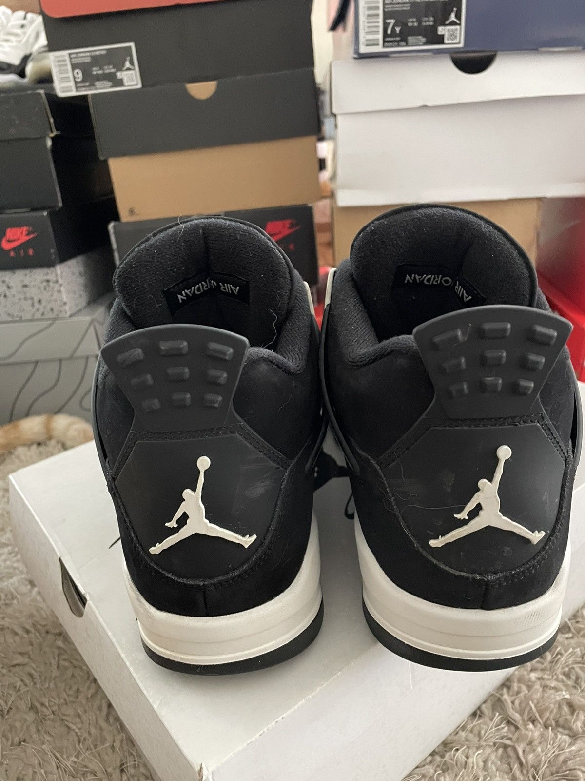Jordan Brand Jordan 4 White Thunder Size US 9.5 / EU 42-43 - 6 Thumbnail