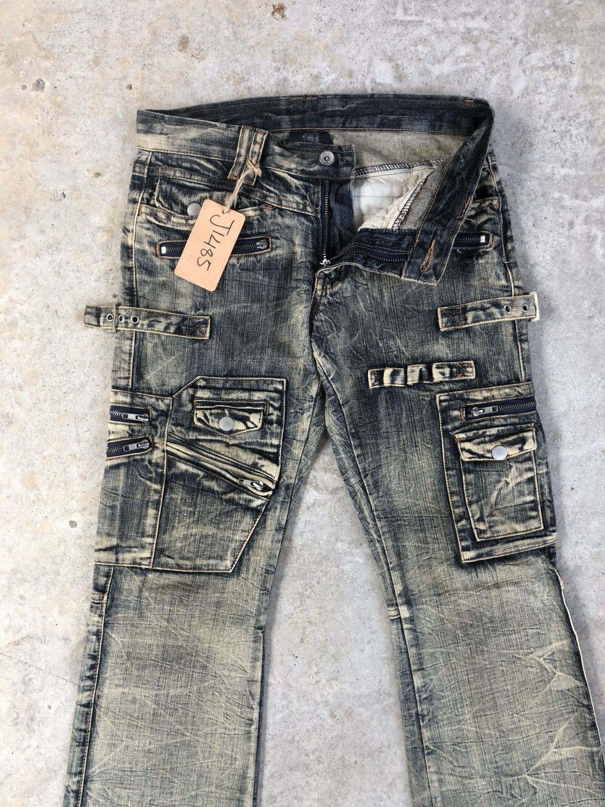 semanticdesign Semantic Design Flared Jeans Multipocket Mudwash Distressed Size US 30 / EU 46 - 3 Thumbnail
