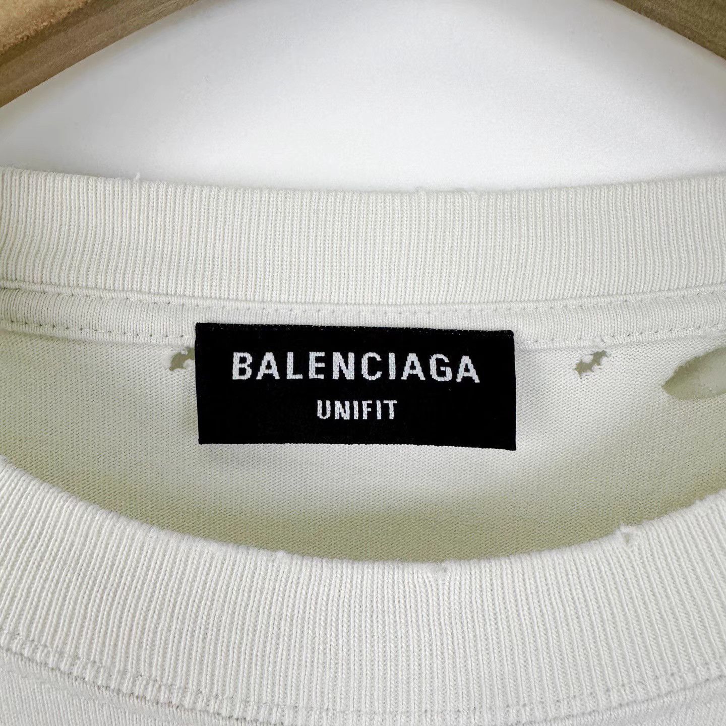 Balenciaga Balenciaga Off-White Distressed Ripped T-Shirt K12 Size US XL / EU 56 / 4 - 5 Thumbnail