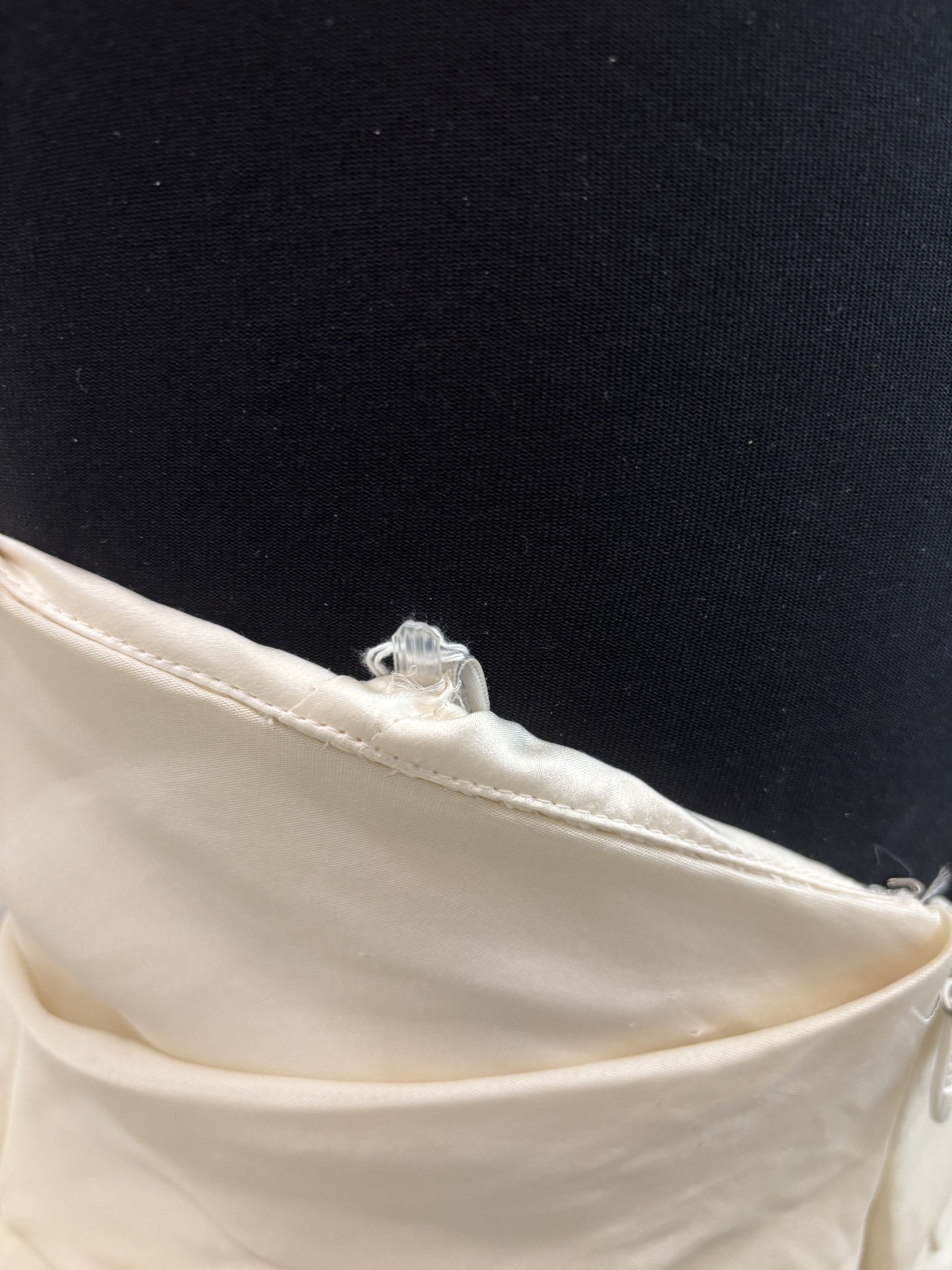 Monique Lhuillier Emerson - Monique Lhuillier Size M / US 6-8 / IT 42-44 - 8 Thumbnail
