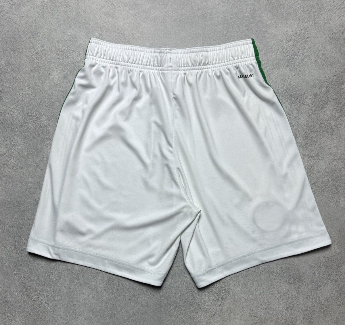 Adidas Celtic 2021 2022 Home Football Soccer Shorts Adidas Size US 32 / EU 48 - 2 Thumbnail