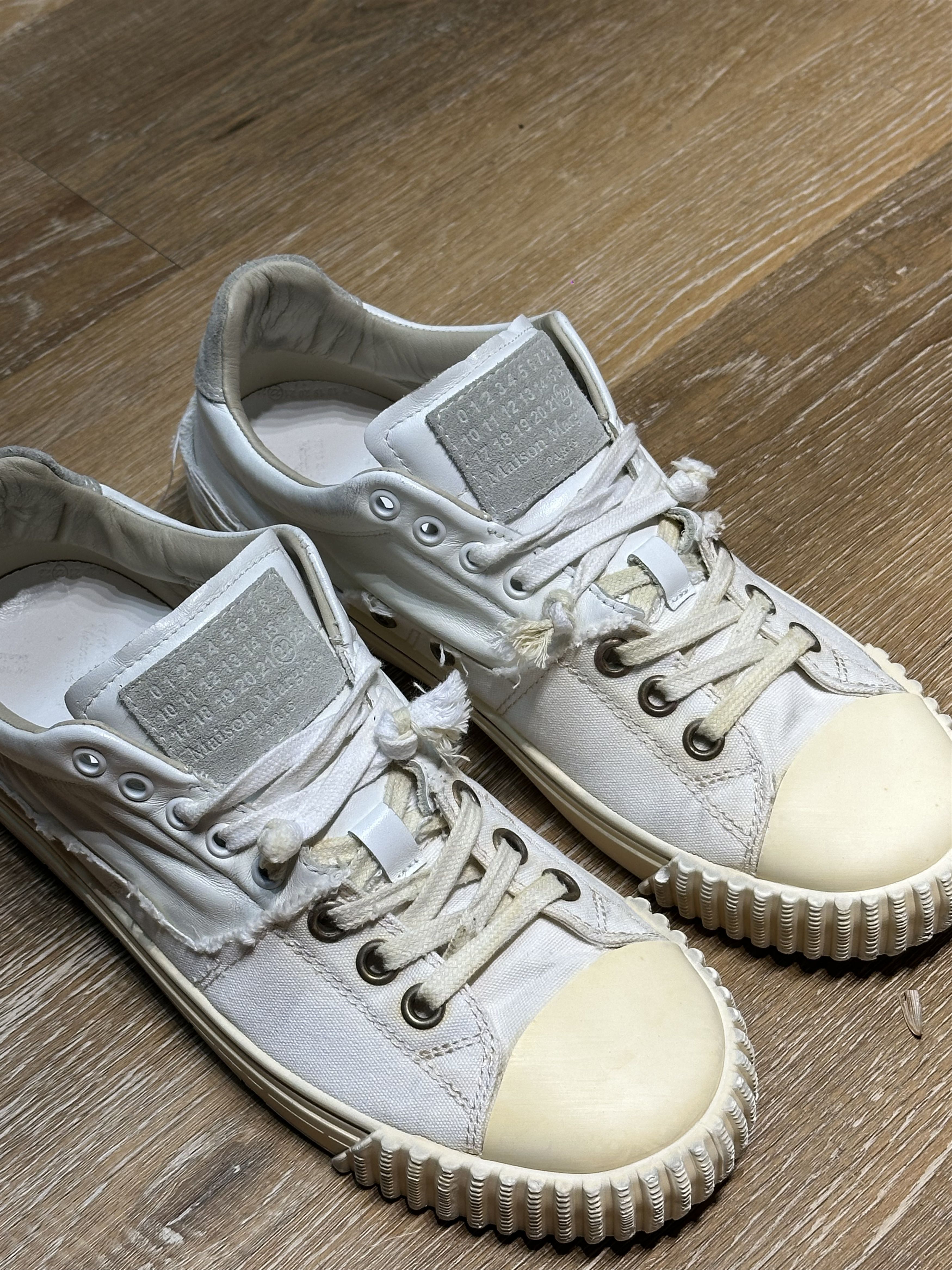 Maison Margiela Maison Margiela Evolution White Size US 8 / EU 41 - 13 Thumbnail