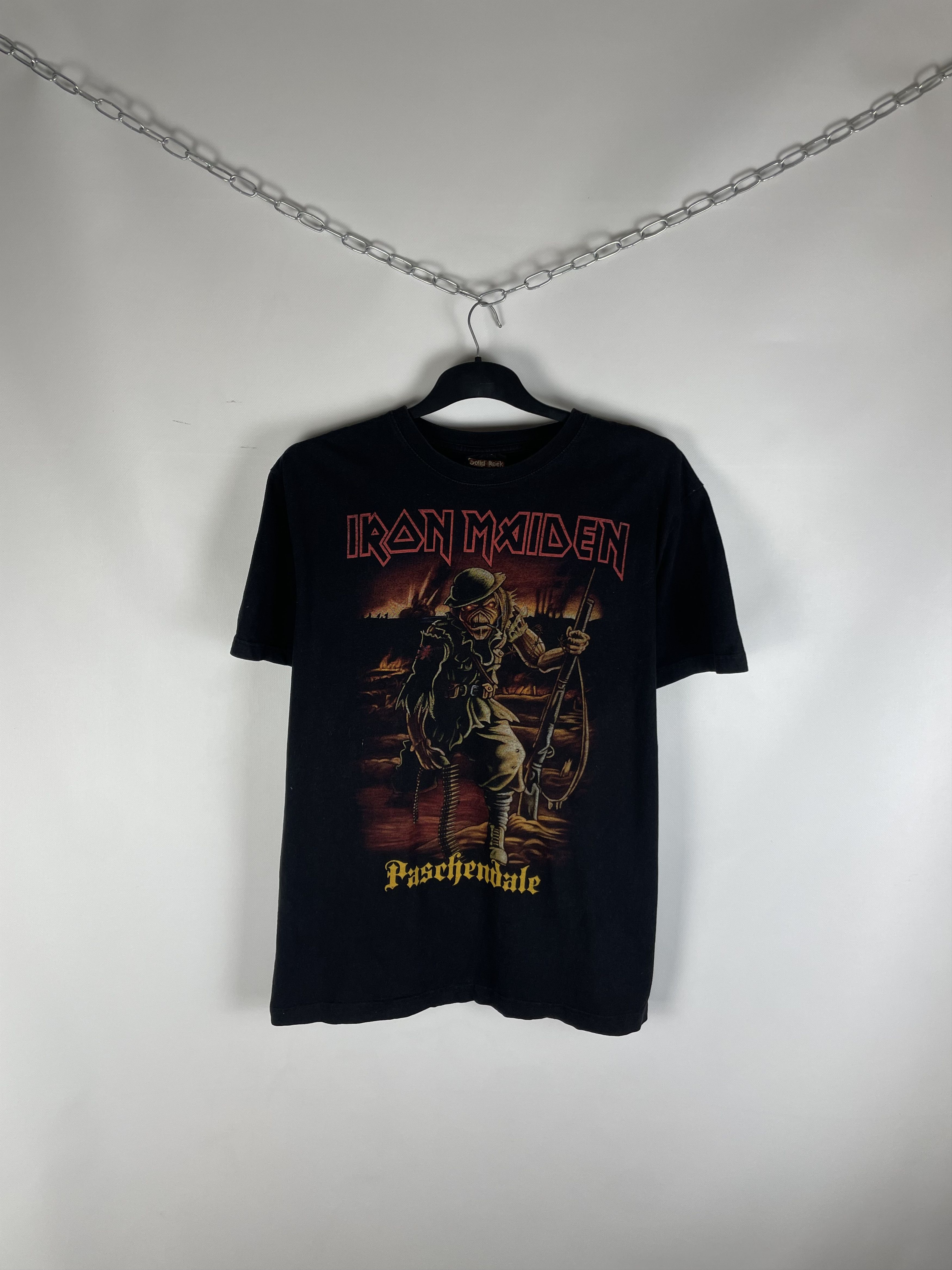 Band Tees Vintage Iron Maiden T-shirt Size US XL / EU 56 / 4 - 1 Thumbnail