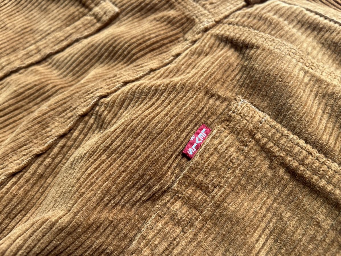 Levi's Levi’s Premium corduroy pants Size US 36 / EU 52 - 14 Thumbnail