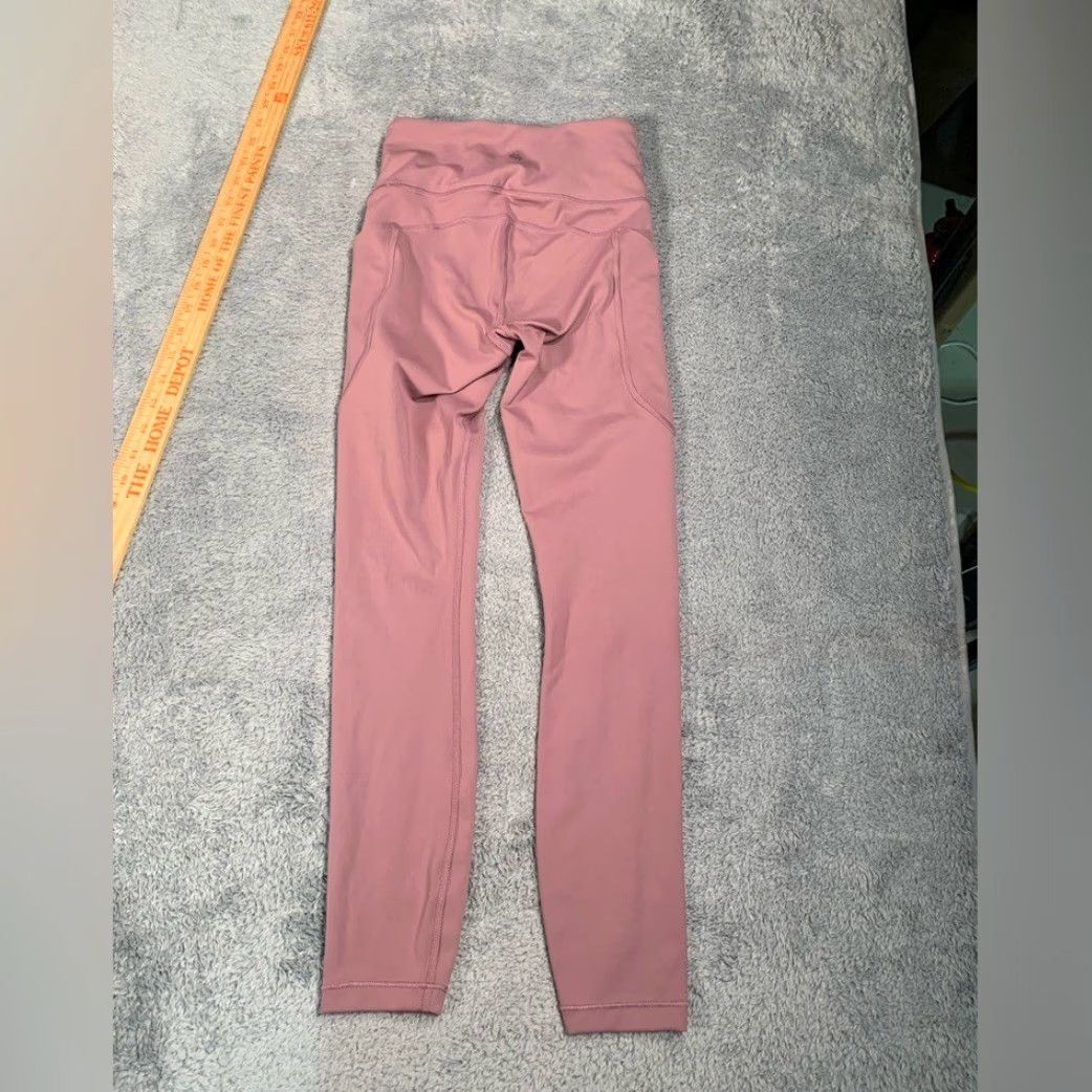 Athleta Athleta Pink Leggings 2XS 7/8 Tight Ankle Women XXS Stash Ultimate Pink Leggings XXS Size 24" / US 00 / IT 34 - 6 Thumbnail