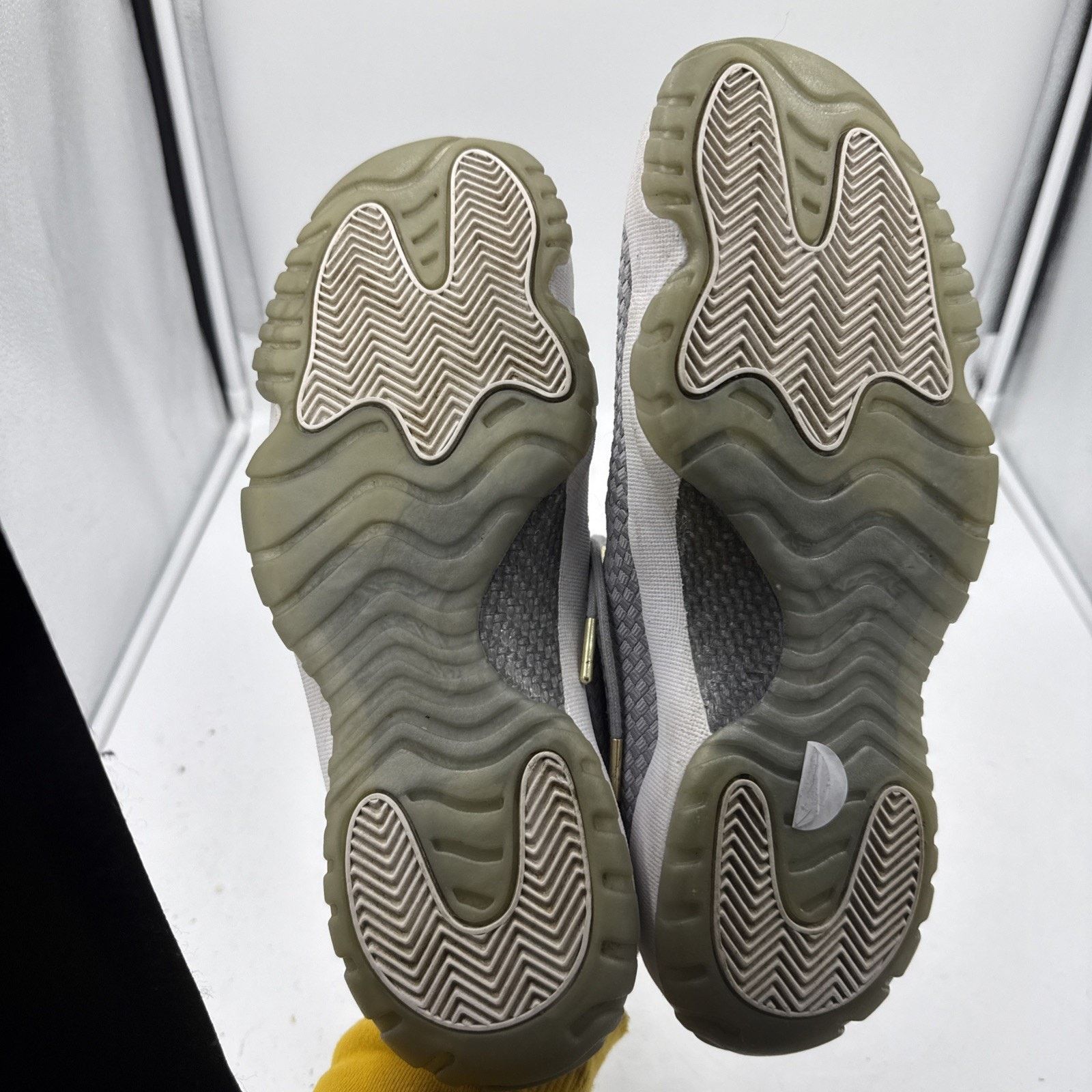 Jordan Brand Size 11 - Air Jordan Future Wolf Grey Size US 11 / EU 44 - 9 Thumbnail