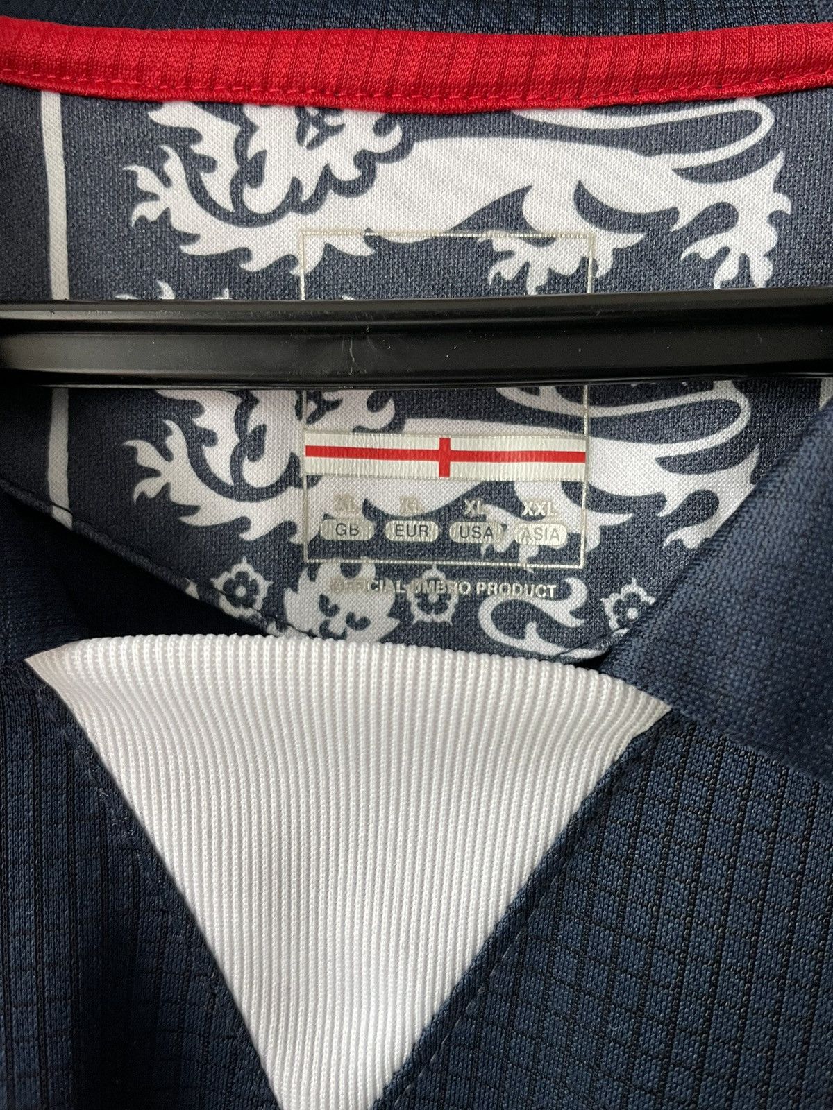 Umbro × Vintage Vintage Umbro England 2004/2006 Football Shirt Nation Jersey Size US XL / EU 56 / 4 - 11 Thumbnail