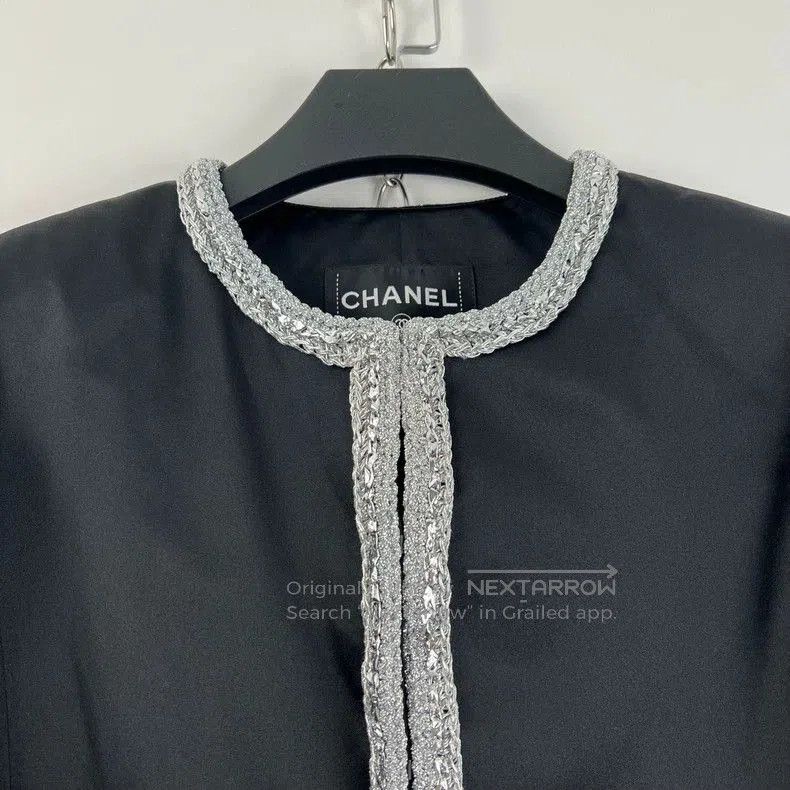 Chanel Chanel Black Silver Satin Coat. Size US XS / EU 42 / 0 - 5 Thumbnail