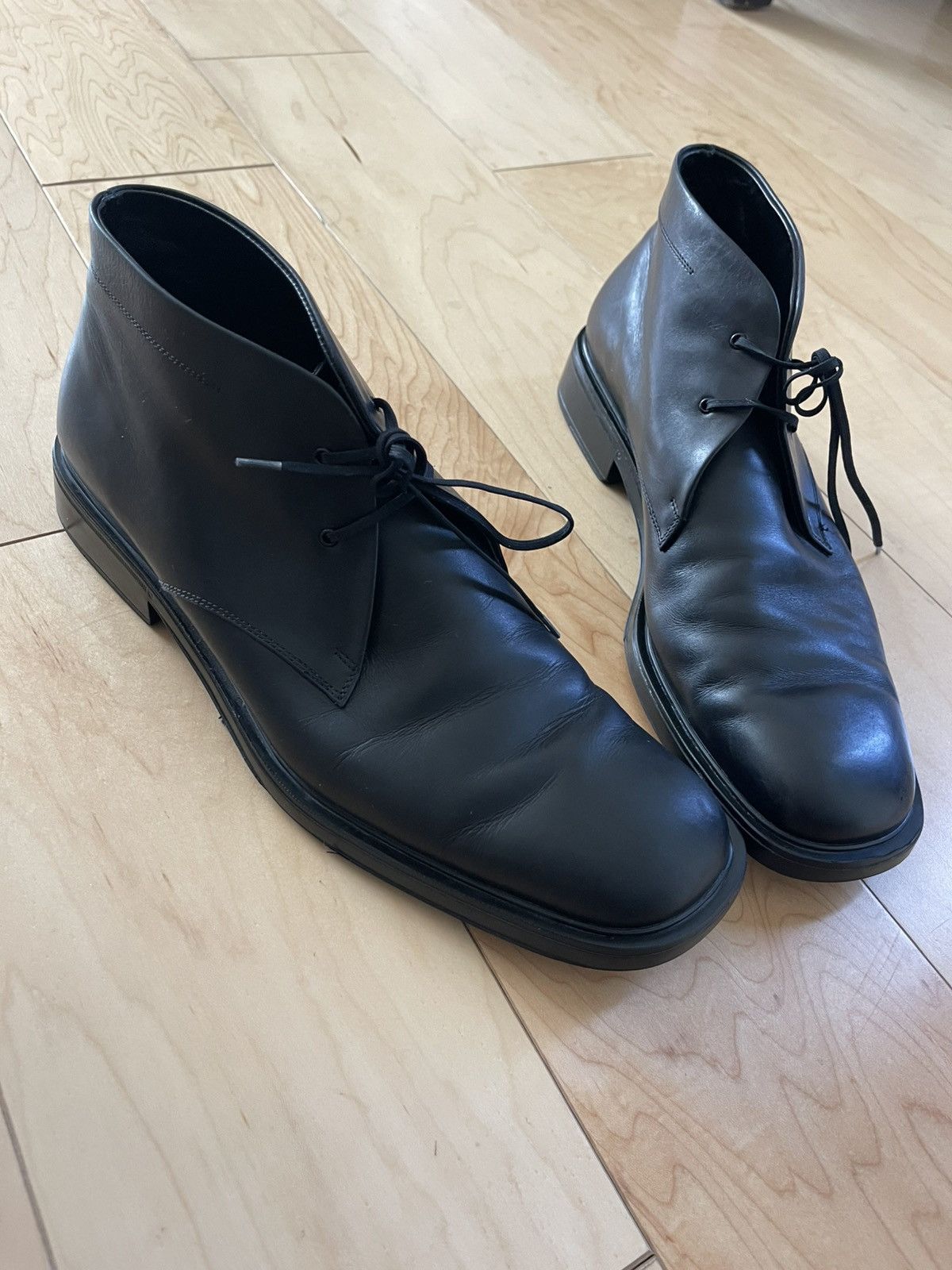Salvatore Ferragamo Salvatore Feragamo mens boots 9 black made in italy Size US 9 / EU 42 - 15 Thumbnail