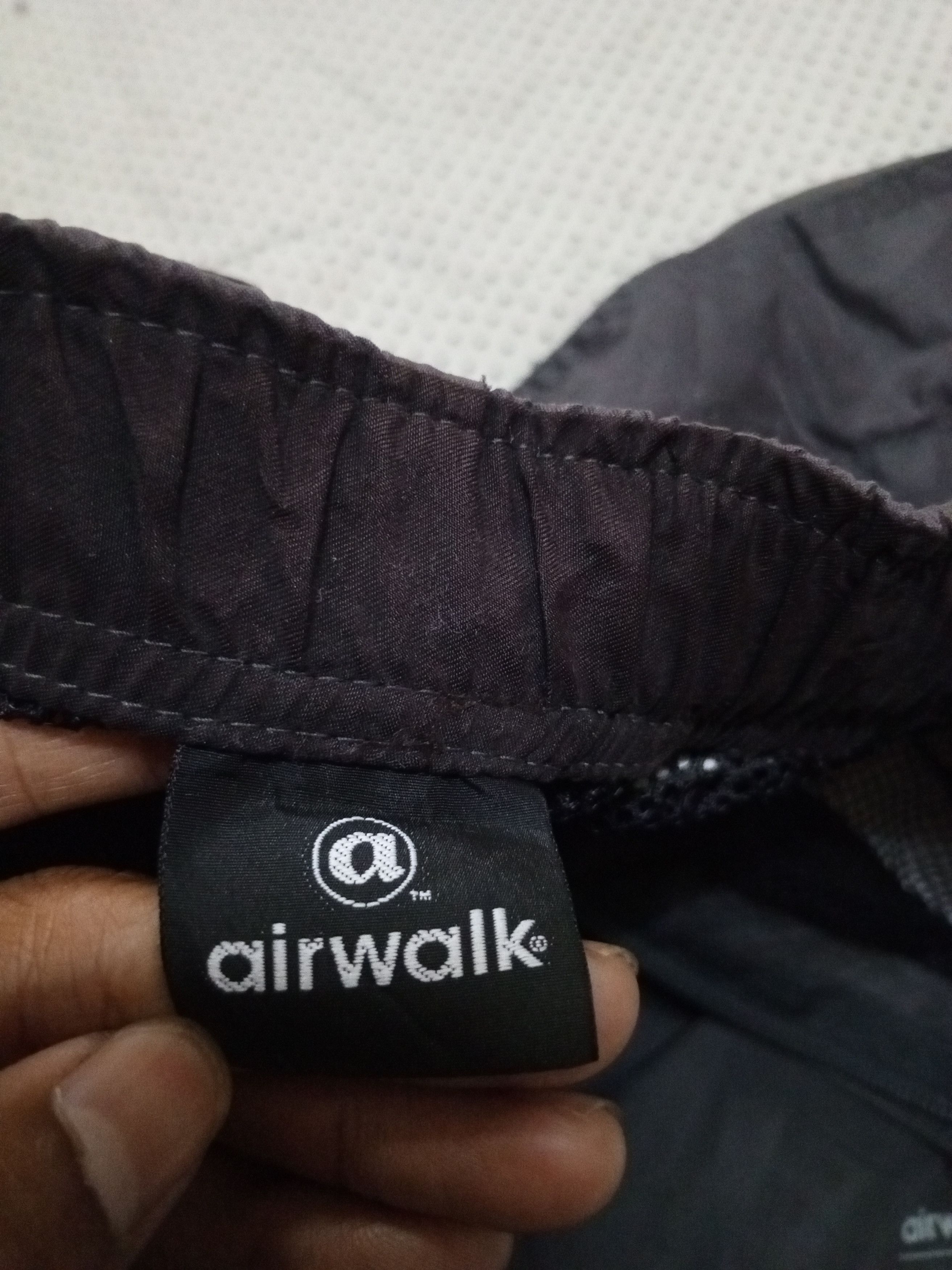Airwalk AIRWALK many pockets SHORT /3Q Size US 36 / EU 52 - 12 Thumbnail