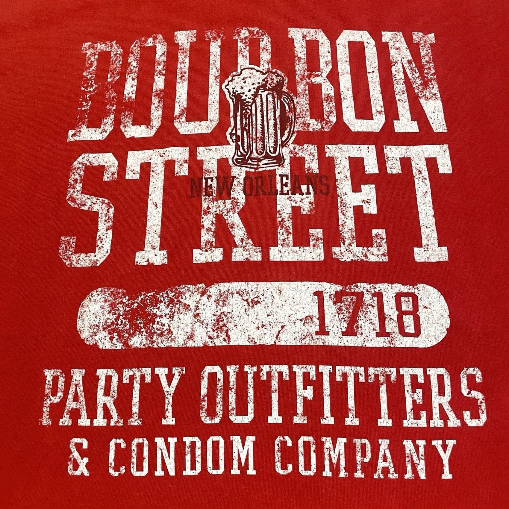 Gildan VINTAGE Bourbon Street Shirt Men Large Red 90s Nike? Size US L / EU 52-54 / 3 - 5 Thumbnail