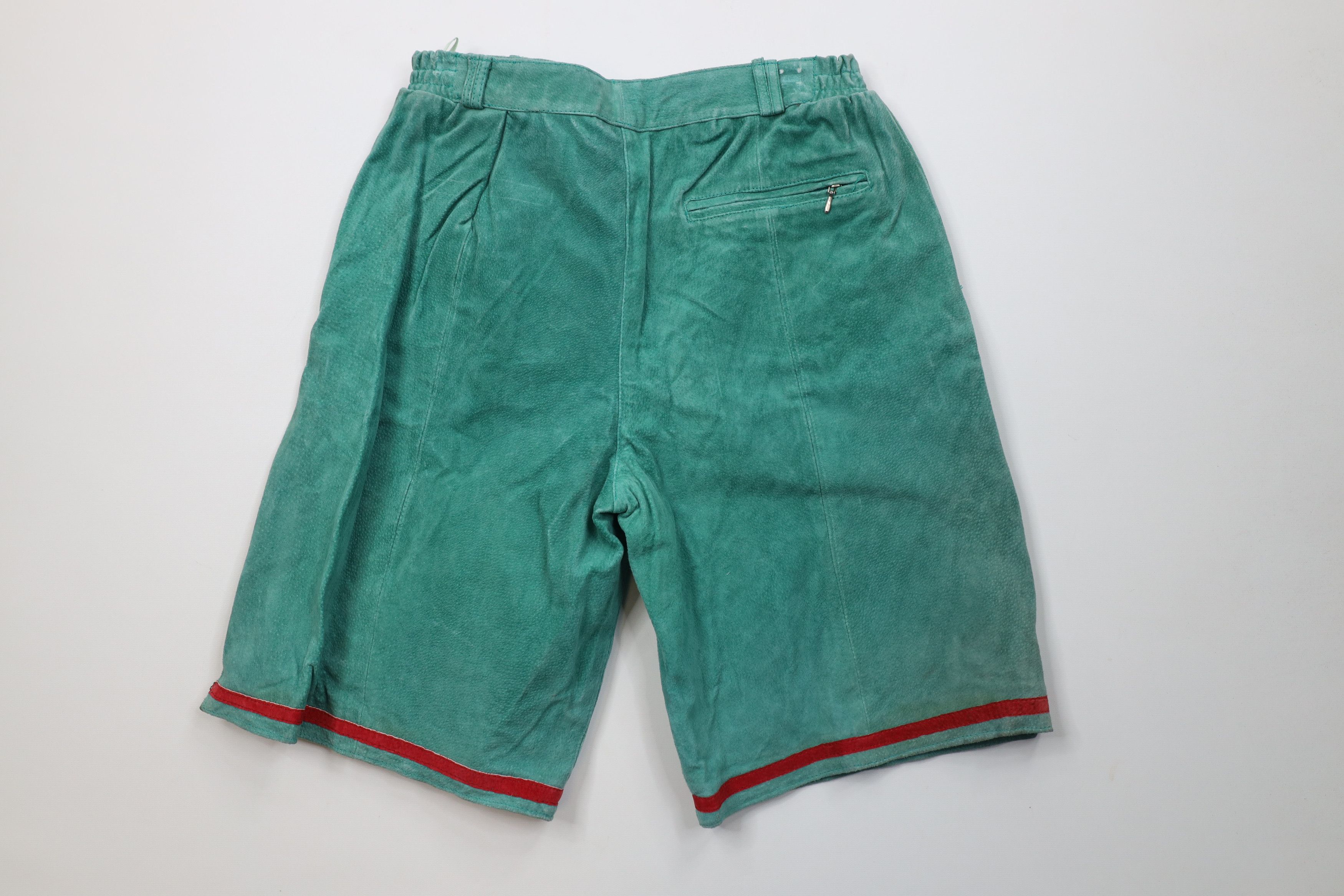Vintage Vintage 90s Streetwear Suede Leather Shorts Green Red Size US 32 / EU 48 - 9 Thumbnail