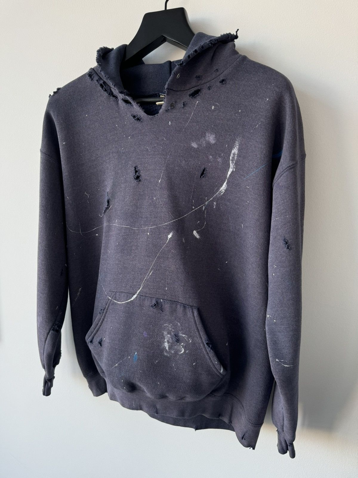 Vintage VINTAGE FADED THRASHED 90s NAVY PAINTER HOODIE Size US L / EU 52-54 / 3 - 11 Thumbnail