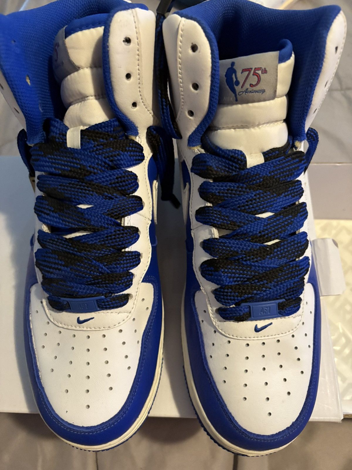 Nike Nike Air Force 1 Size US 10.5 / EU 43-44 - 2 Thumbnail