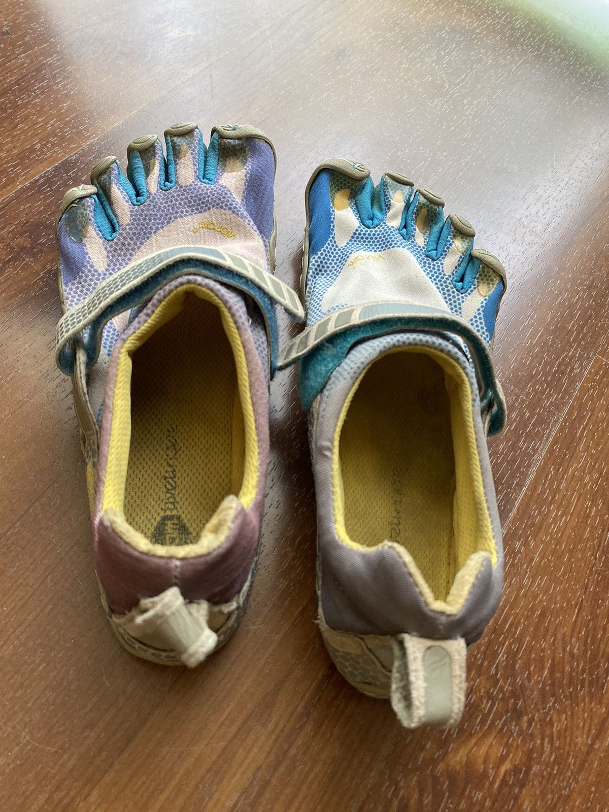 Vibram Vibram Five Fingers Blue shoes Size US 10 / IT 40 - 12 Thumbnail