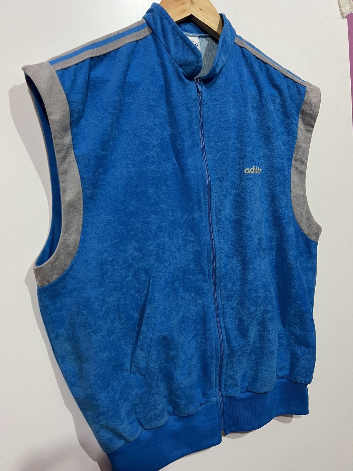 Adidas × Other 🔥 RARE ADIDAS TREFOIL SIDE TAPE SLEEVLESS JACKET - M Size US M / EU 48-50 / 2 - 3 Thumbnail