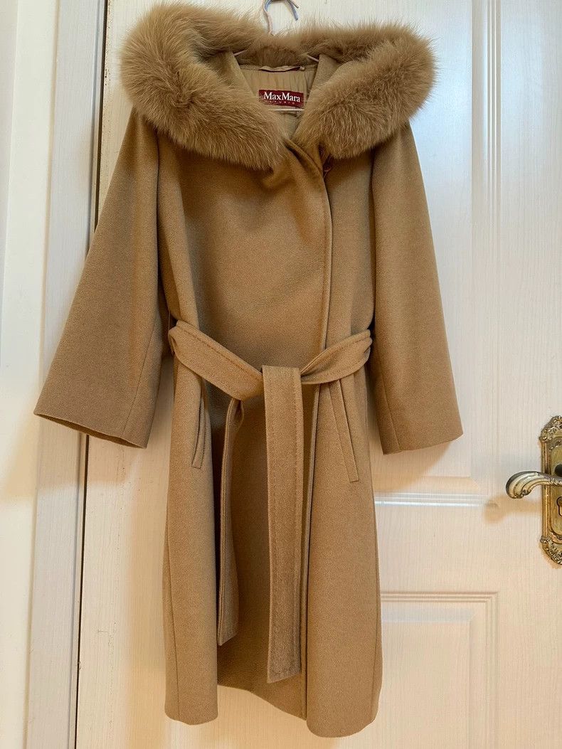 Max Mara Max Mara Fox coat Size M / US 6-8 / IT 42-44 - 1 Thumbnail