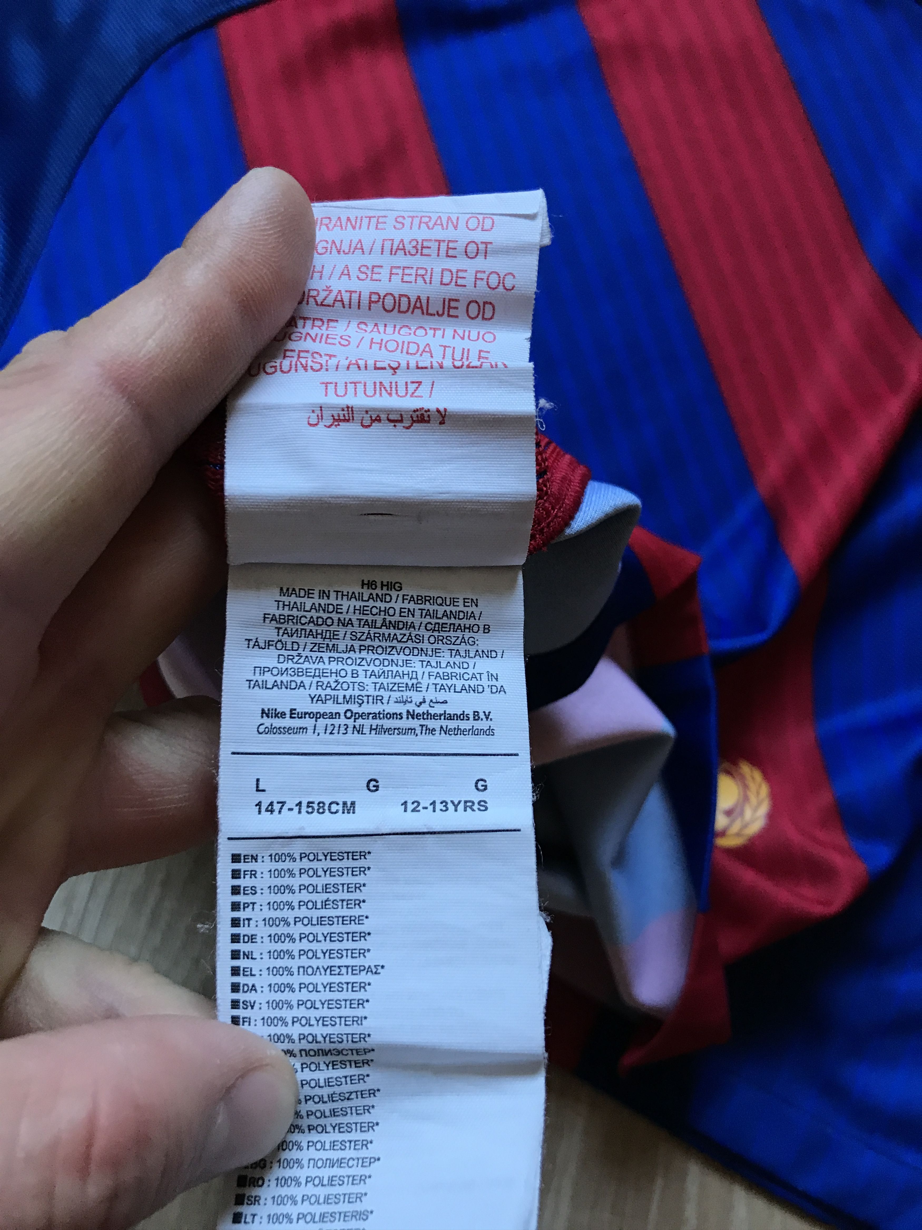 Nike × Vintage Nike Barcelona Home Shirt Kids 2016-2017 Size US XXS / EU 40 - 6 Thumbnail