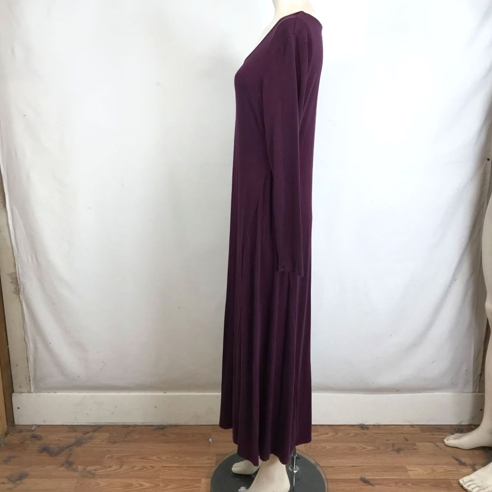 Vintage GARNETT HILL Women's M Wine Long Sleeve TENCEL Blend Maxi Dress Maxi Dress Long Sleeve Size M / US 6-8 / IT 42-44 - 6 Thumbnail
