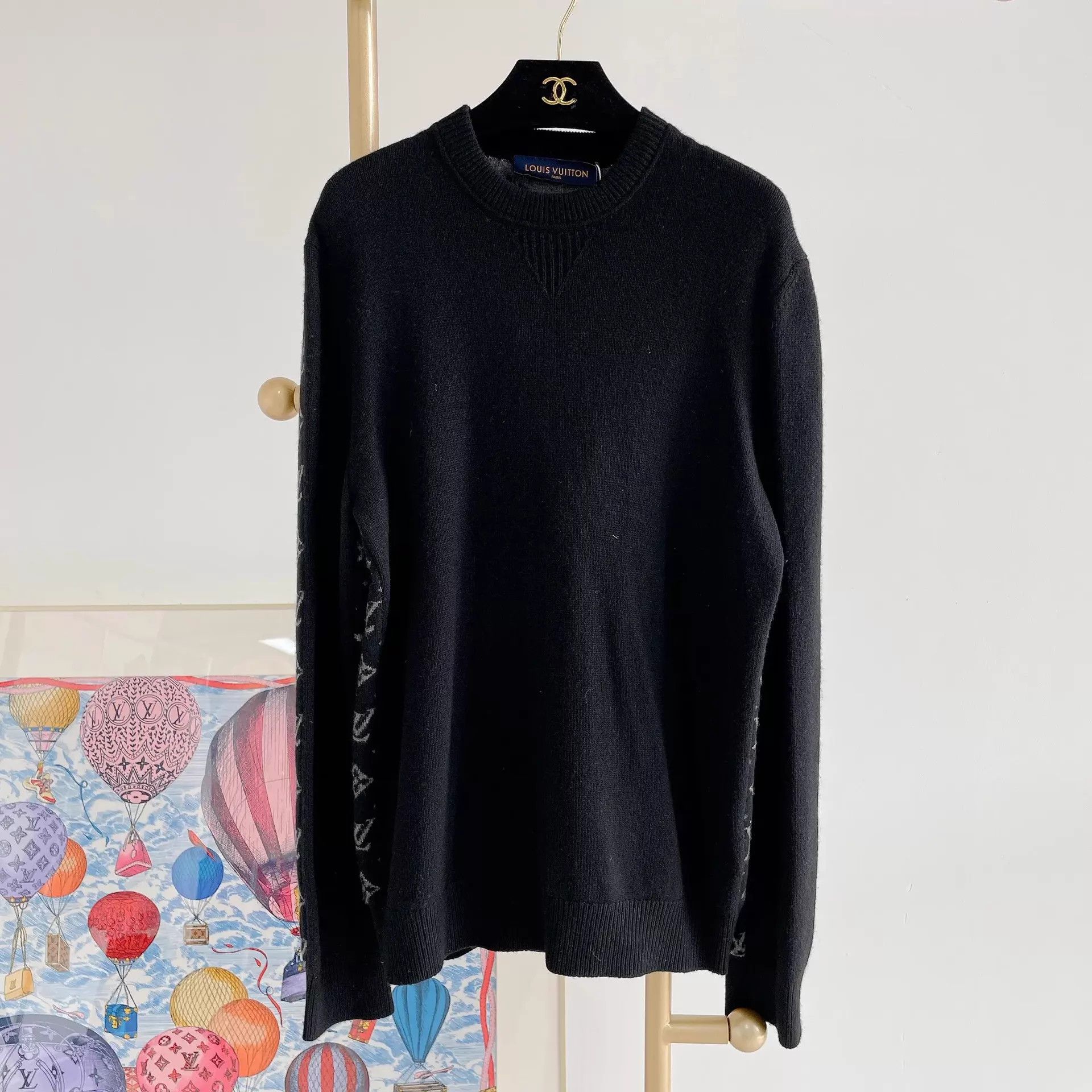 Louis Vuitton LOUIS VUITTON back all over logo knit top M Size US M / EU 48-50 / 2 - 1 Thumbnail