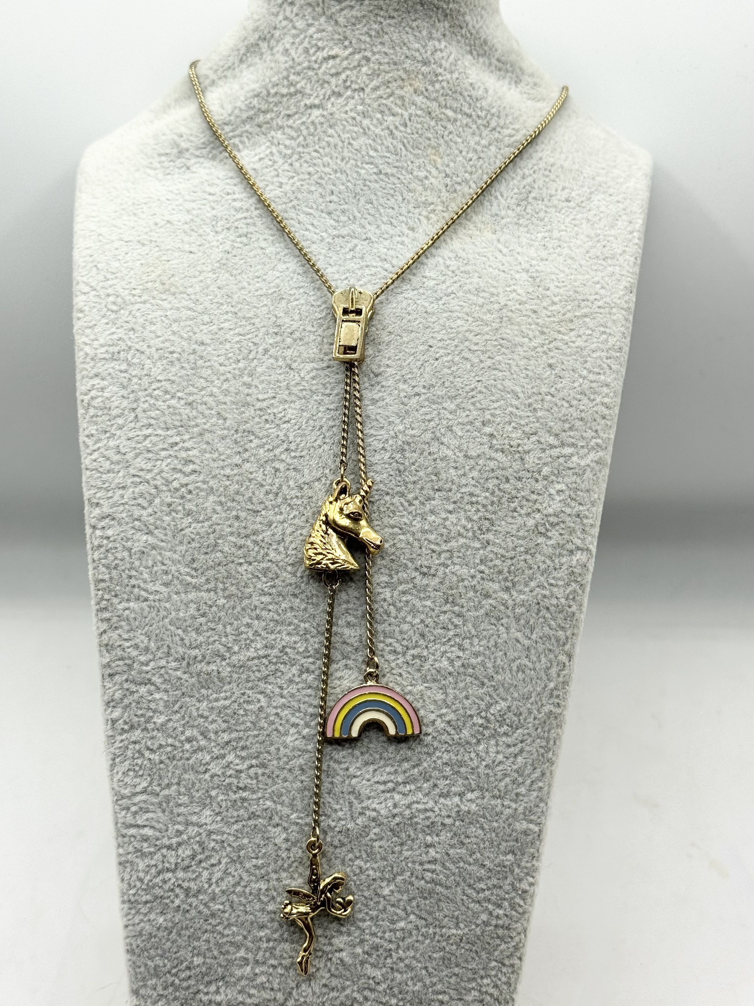 Other Vintage unicorn, fairy, enamel rainbow zipper necklace Size ONE SIZE - 1 Thumbnail